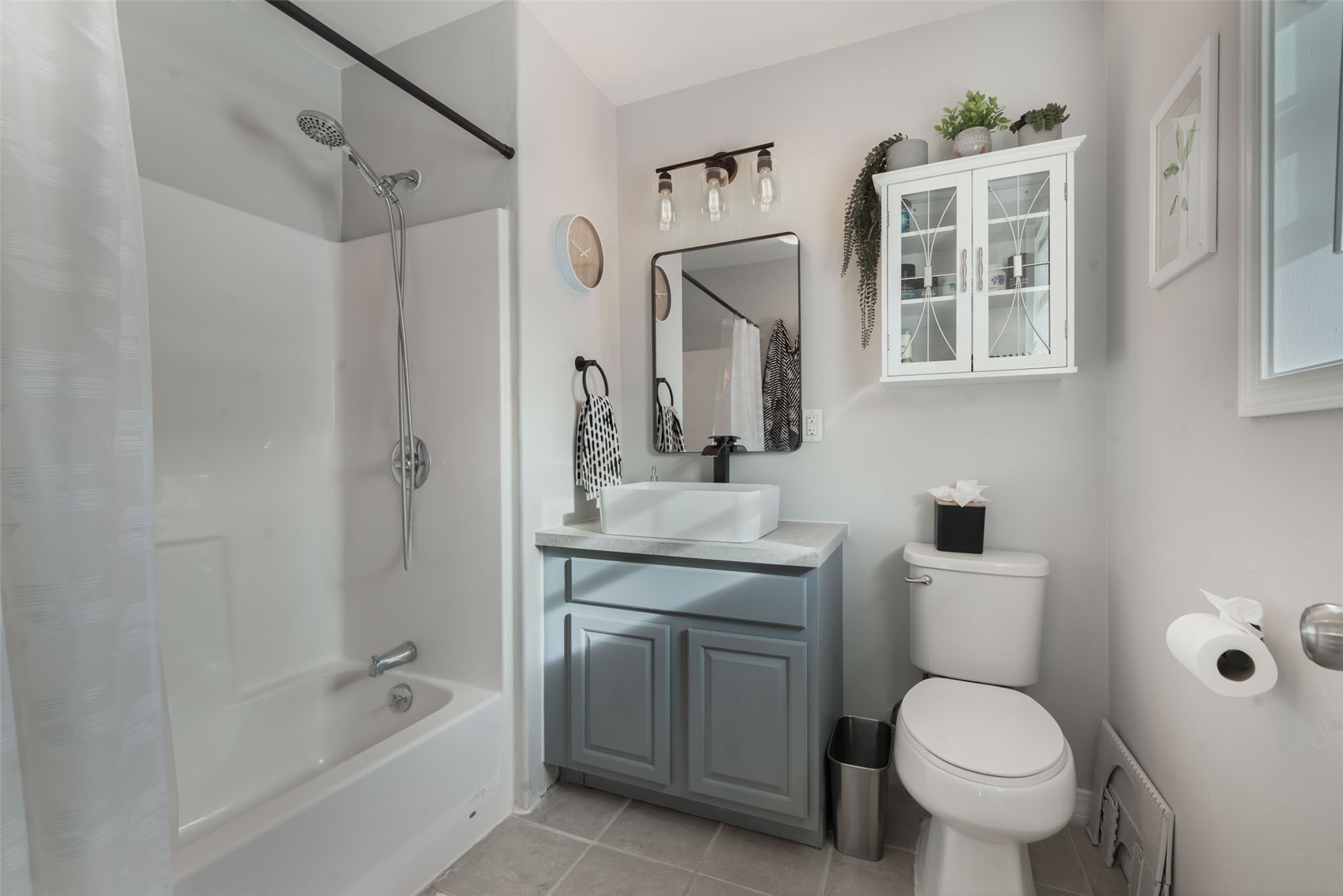 158 Oak Ridge CIRCLE