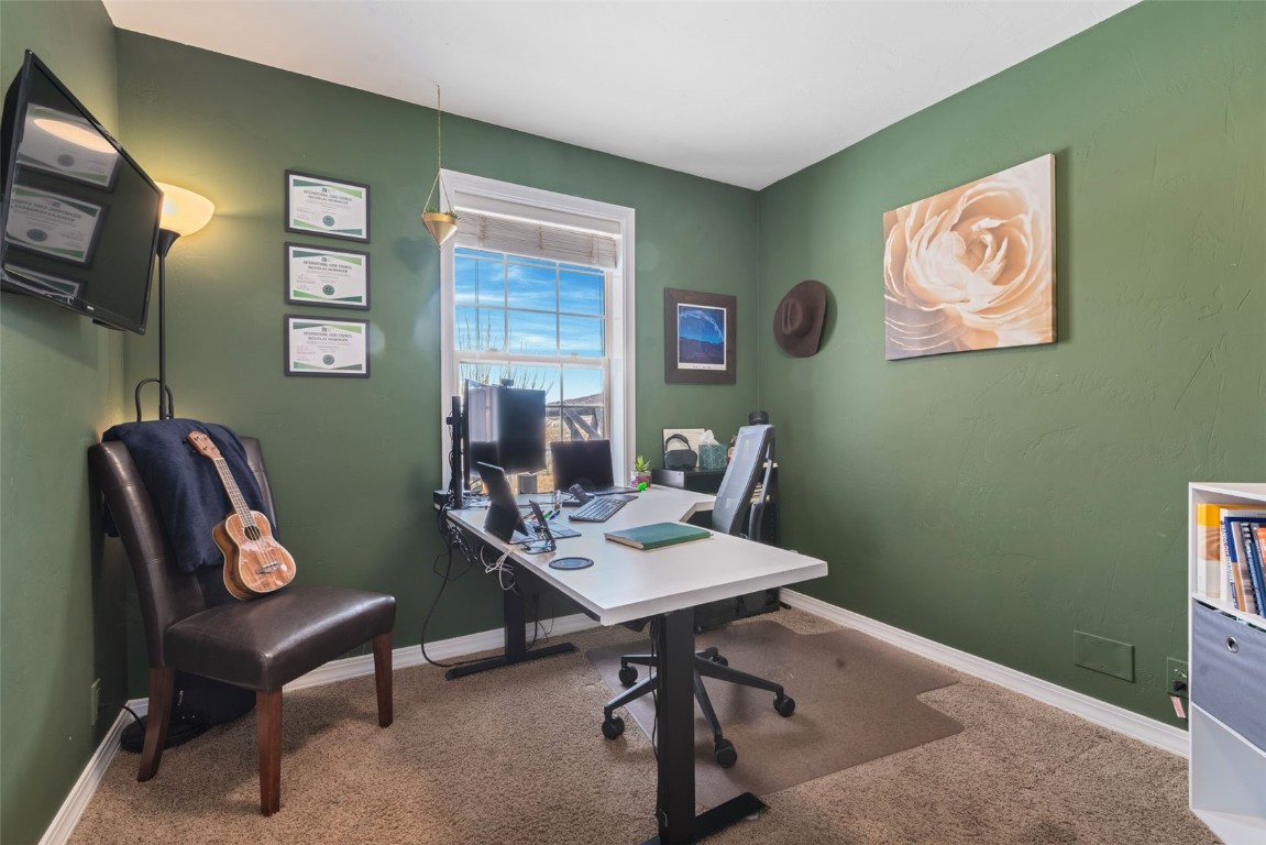 158 Oak Ridge CIRCLE