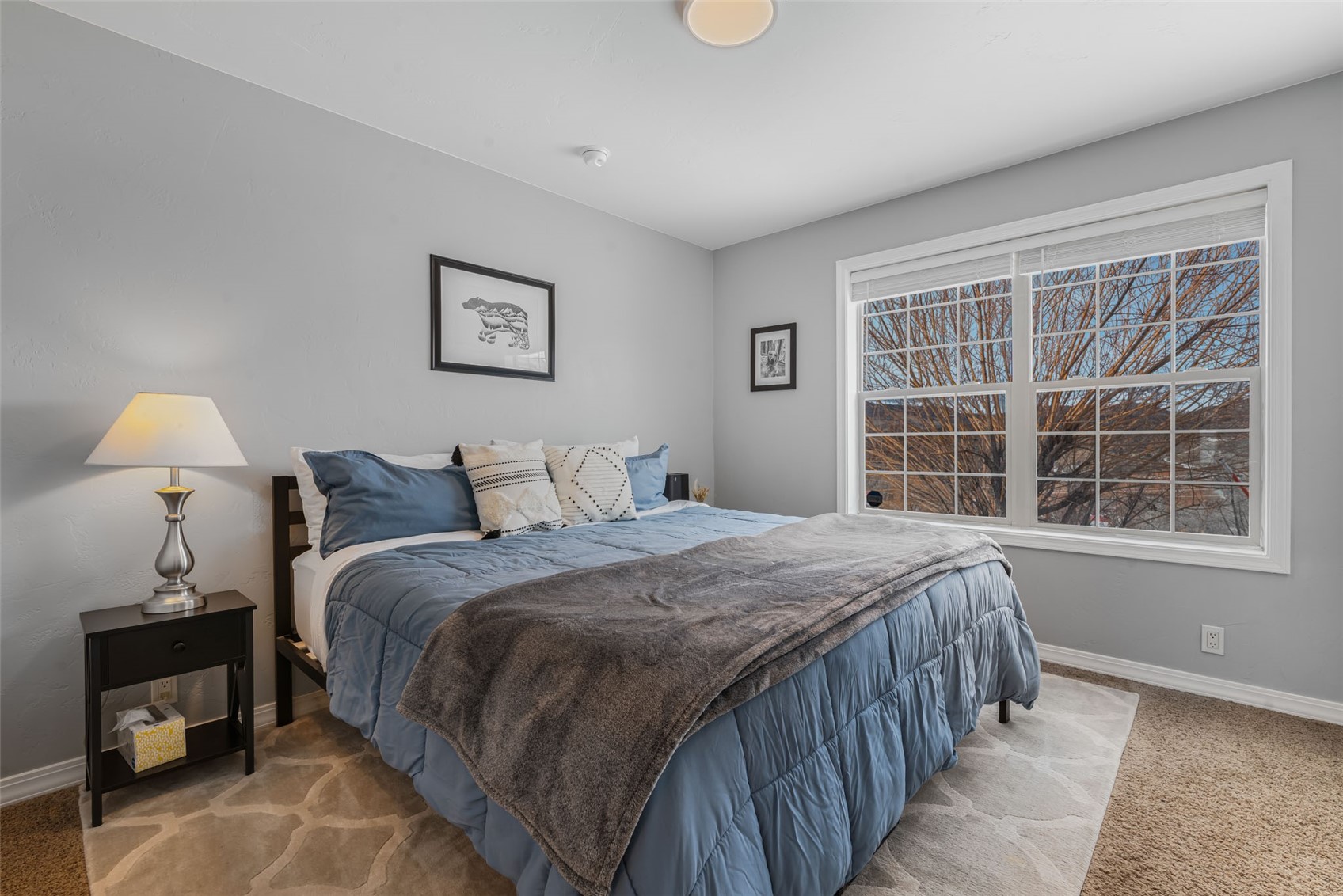 158 Oak Ridge CIRCLE