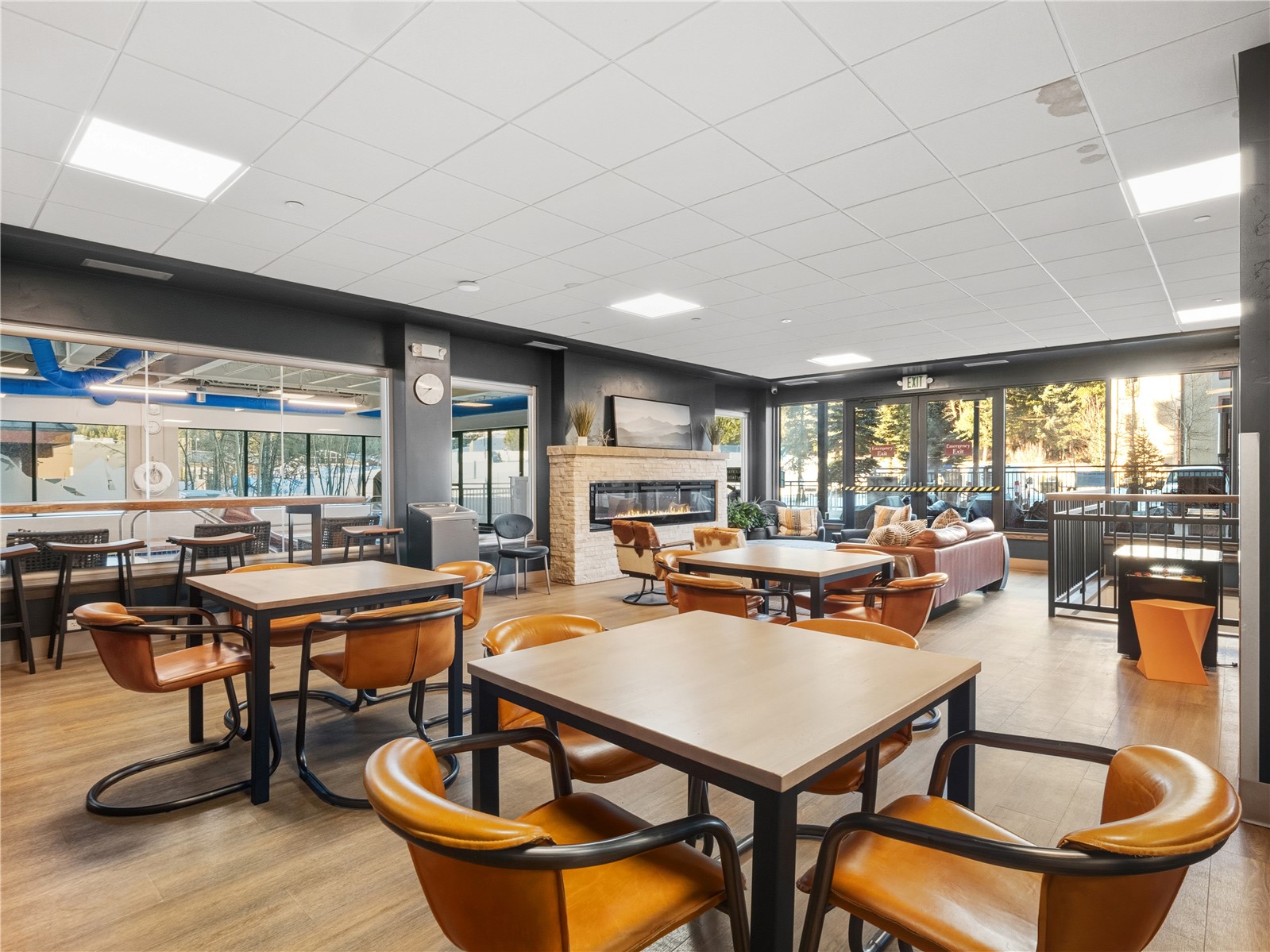 535 S Park AVENUE 214