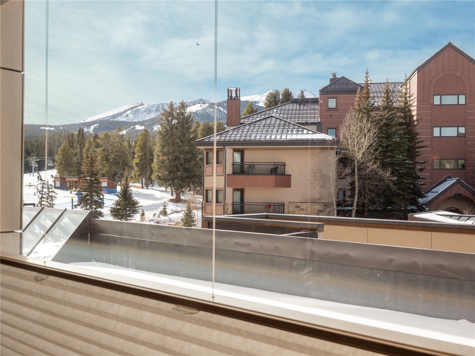 535 S Park AVENUE 214