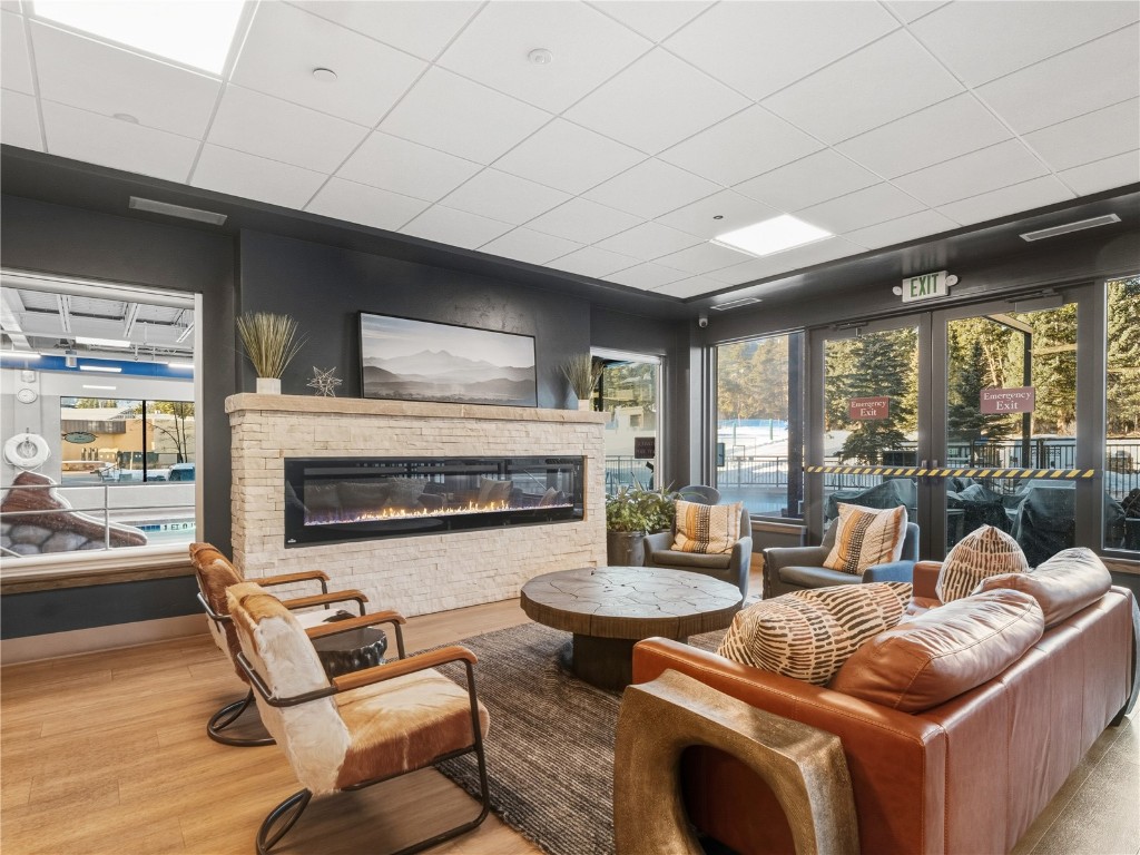 535 S Park AVENUE 214