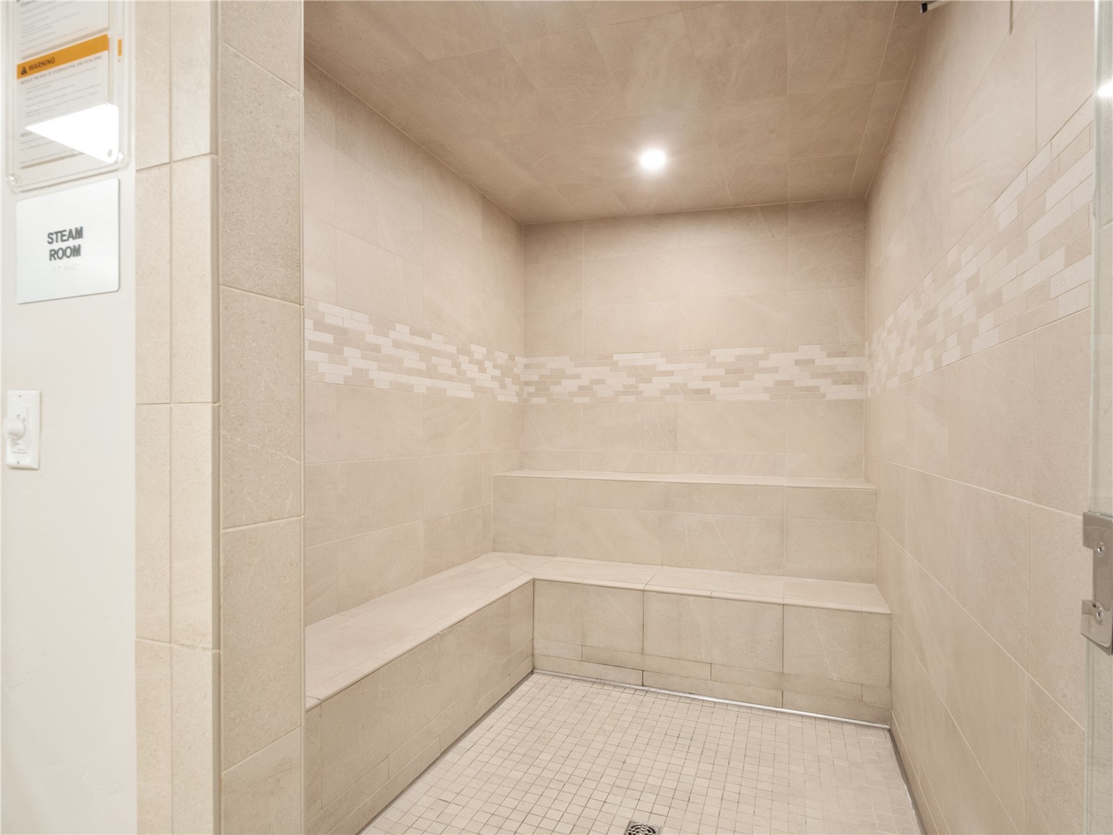 535 S Park AVENUE 214