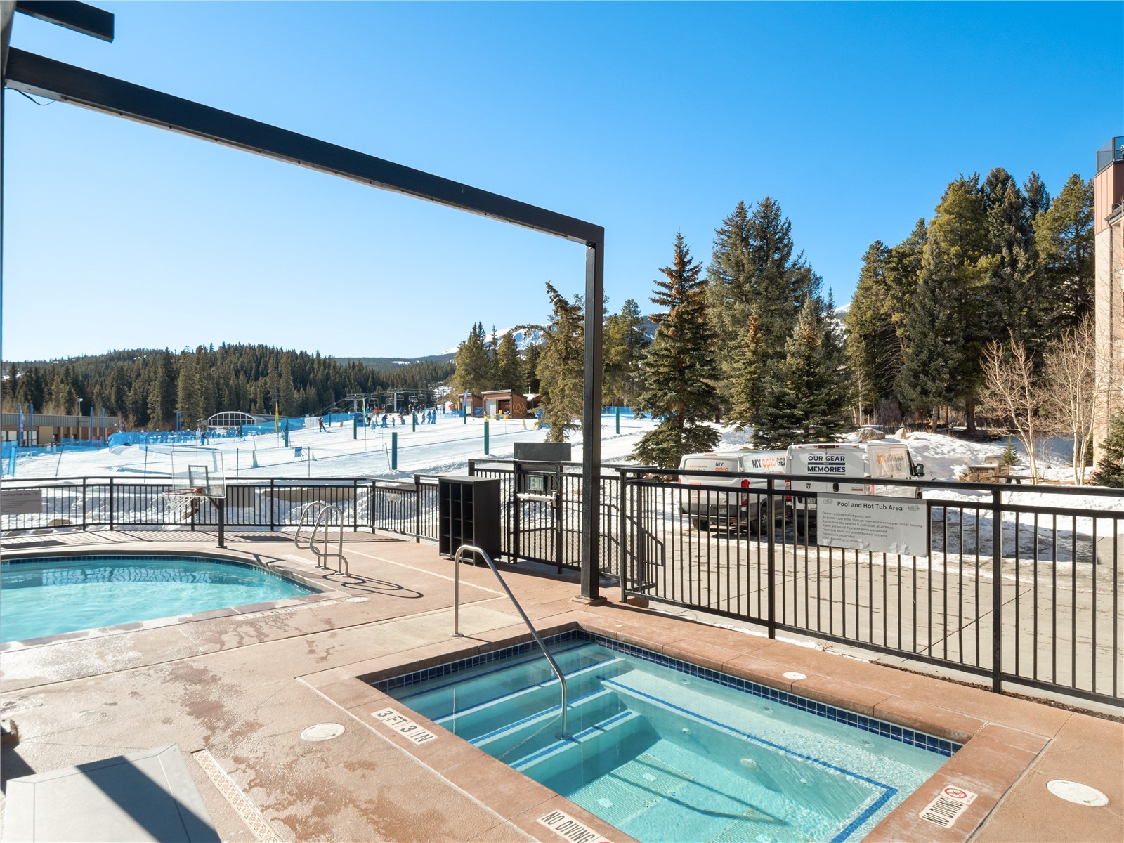 535 S Park AVENUE 214