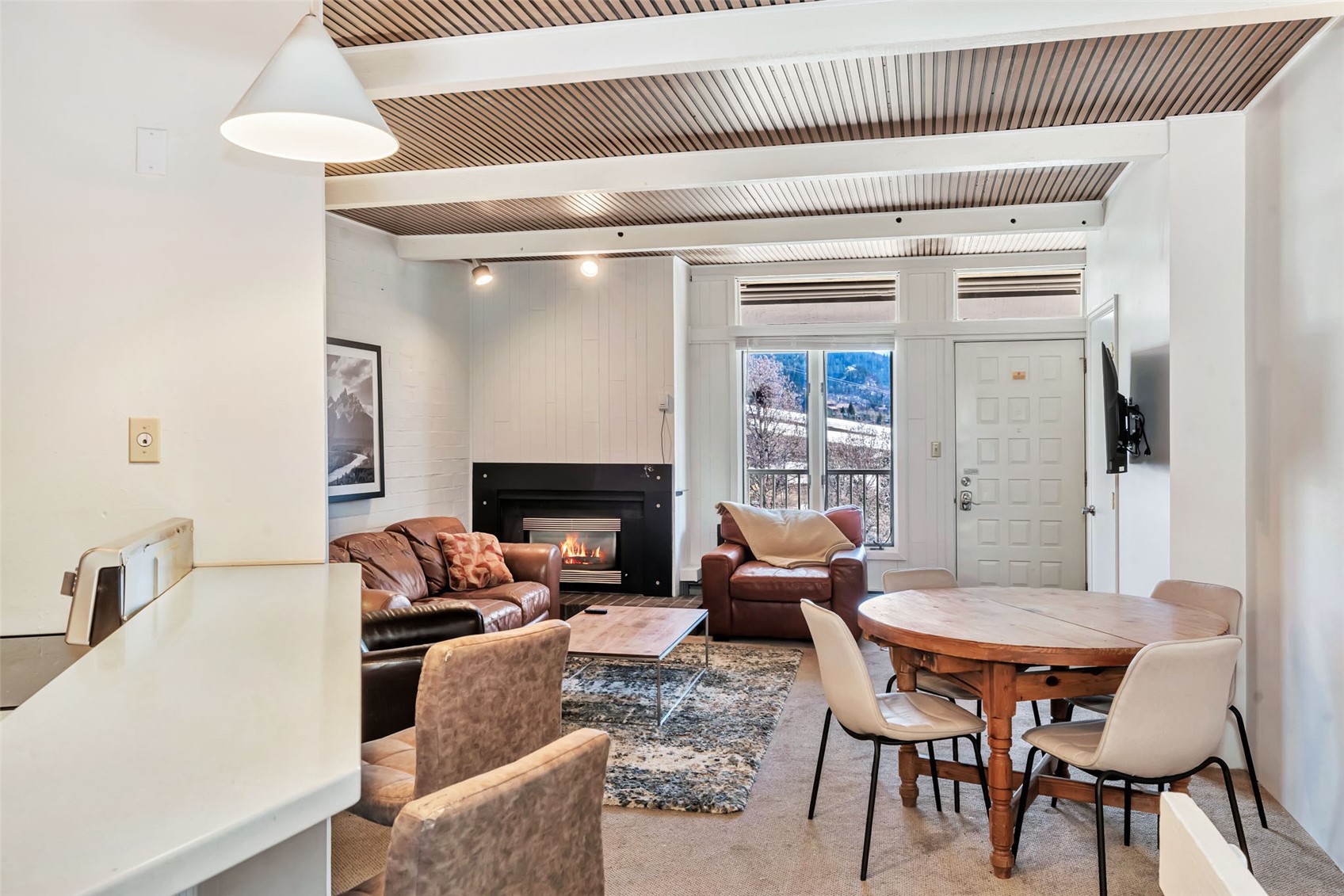 1920 Ski Time Square DRIVE 311