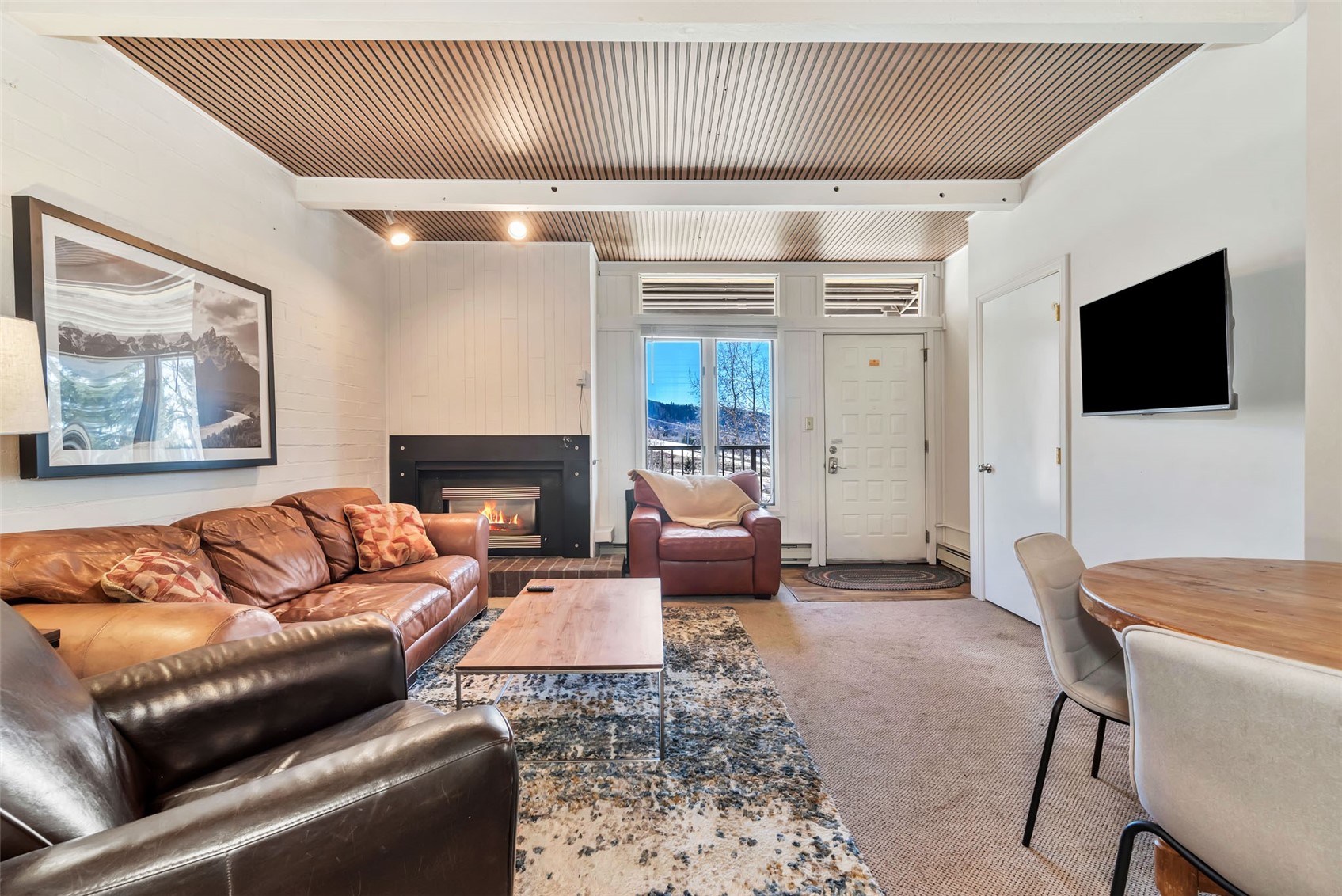 1920 Ski Time Square DRIVE 311