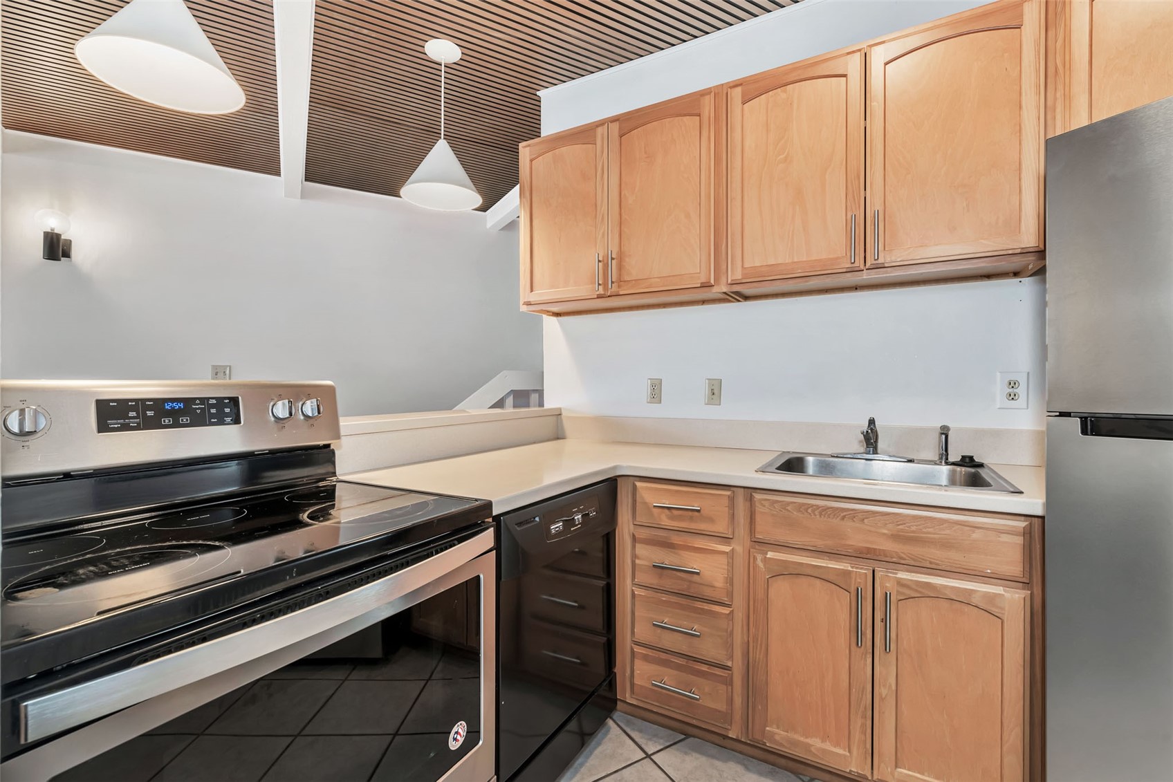 1920 Ski Time Square DRIVE 311