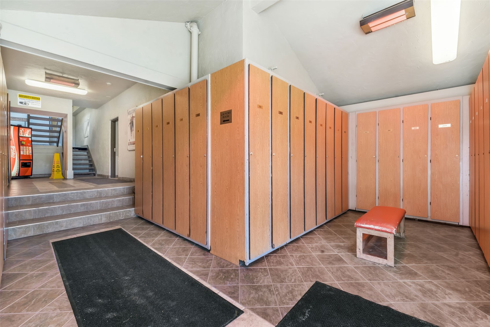 1920 Ski Time Square DRIVE 311