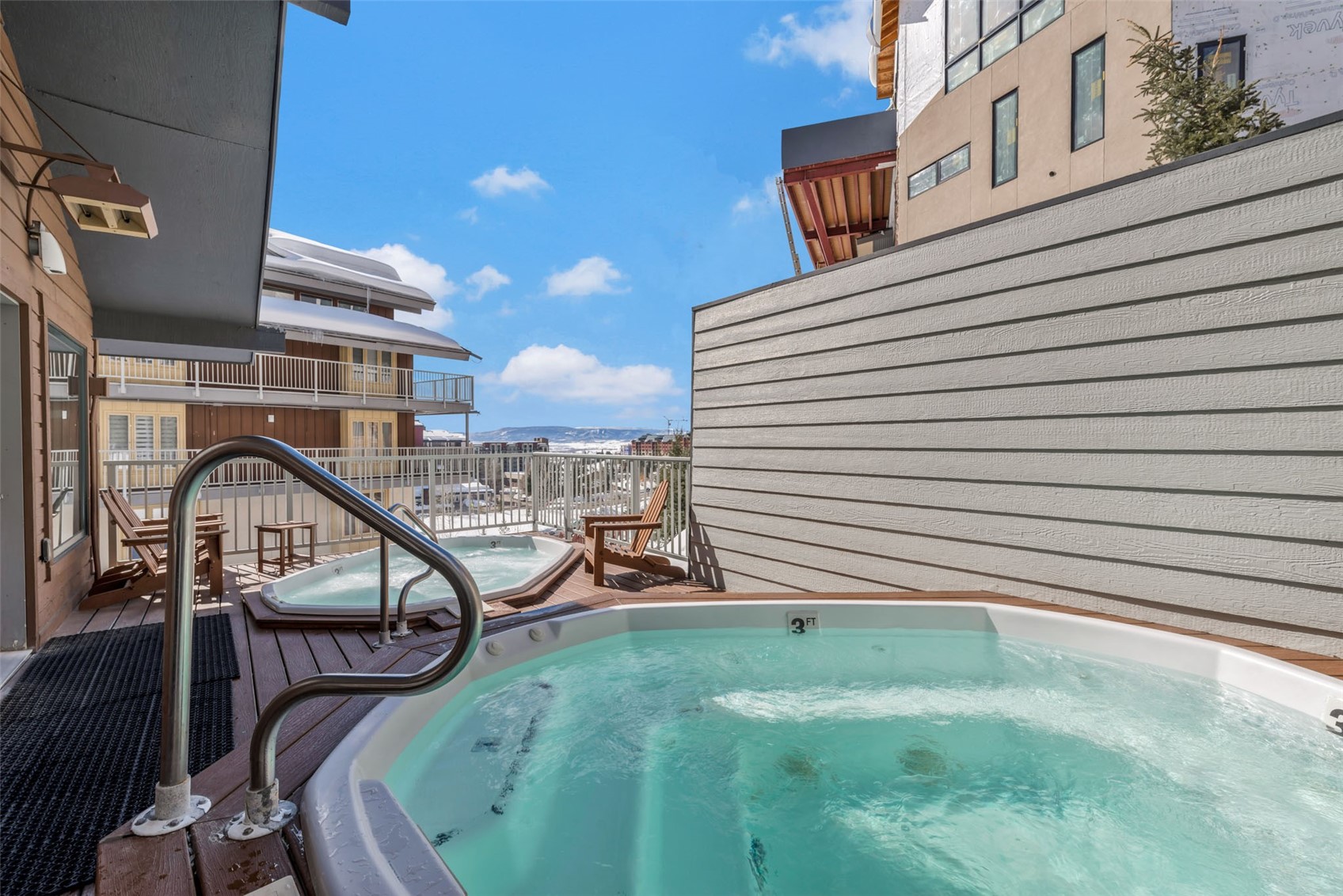 1920 Ski Time Square DRIVE 311