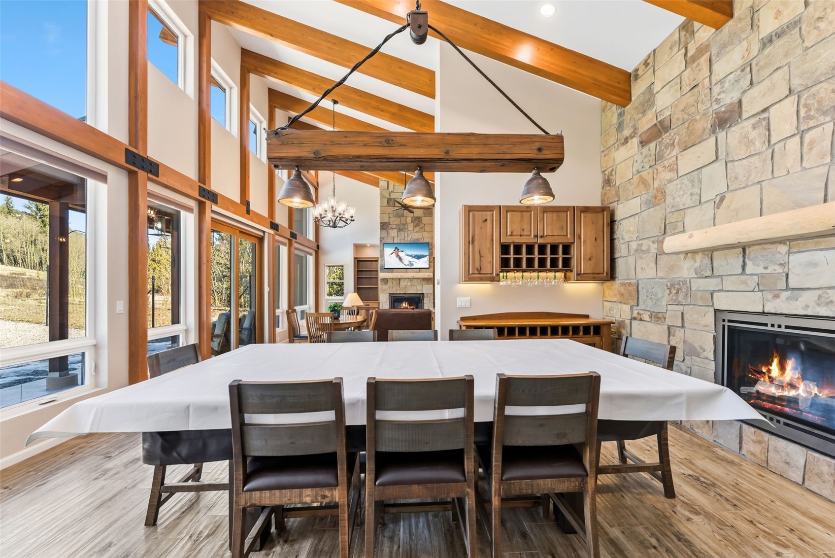 1227 Edgewood ROAD