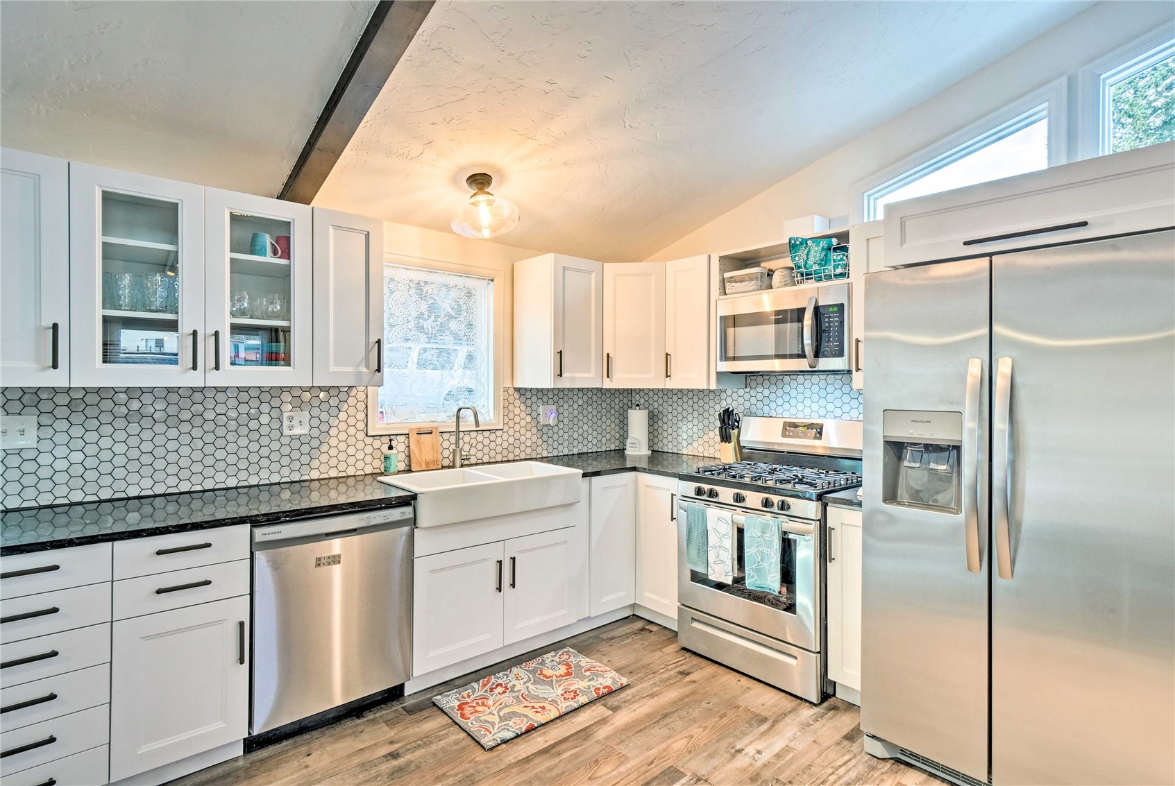 28 Magnum Bonum DRIVE