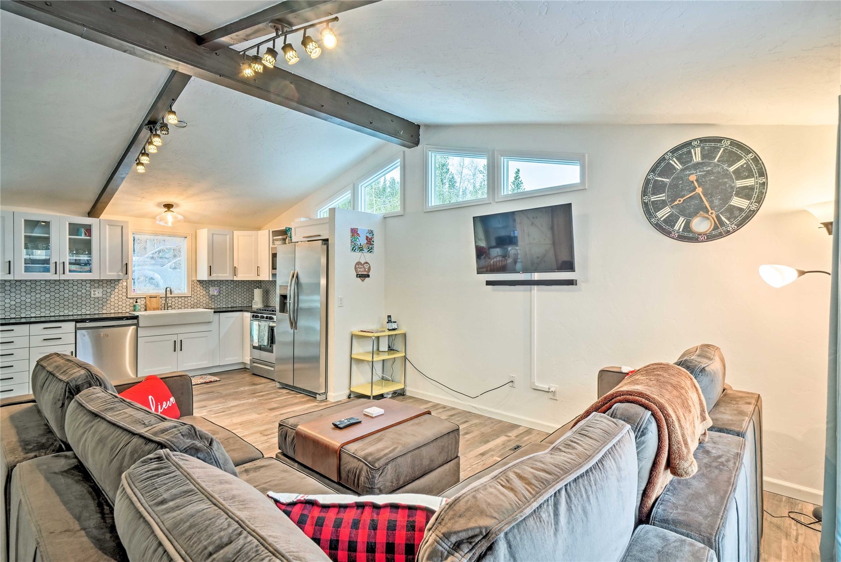 28 Magnum Bonum DRIVE