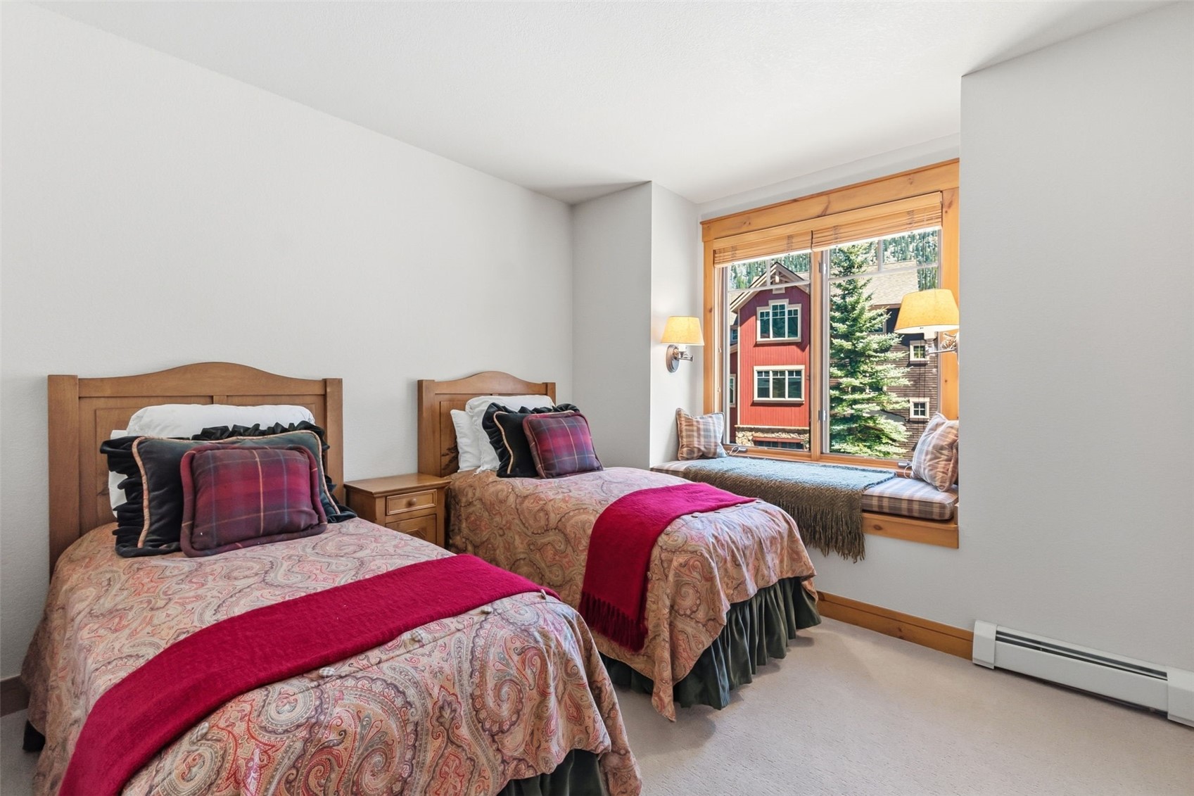 189 Tip Top TRAIL 6562