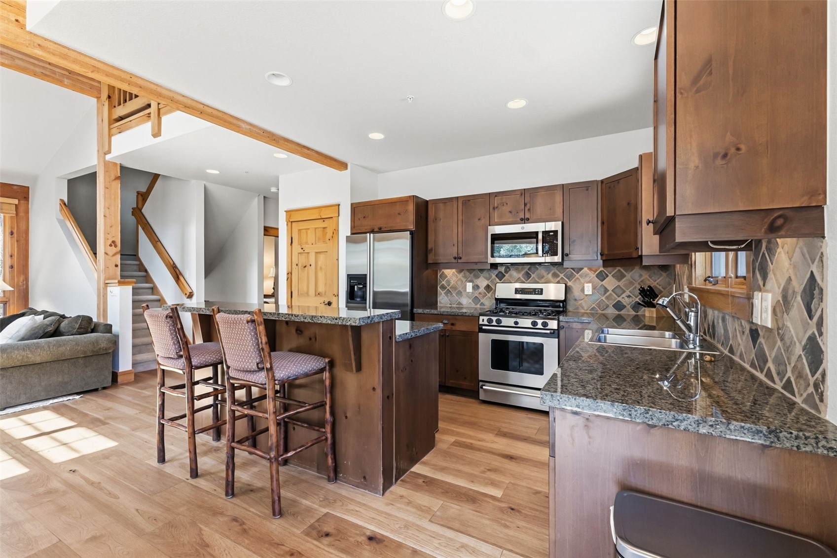 189 Tip Top TRAIL 6562