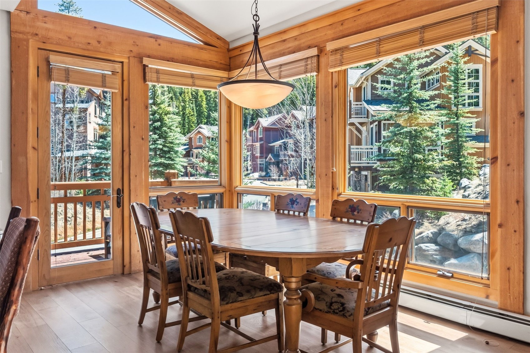 189 Tip Top TRAIL 6562