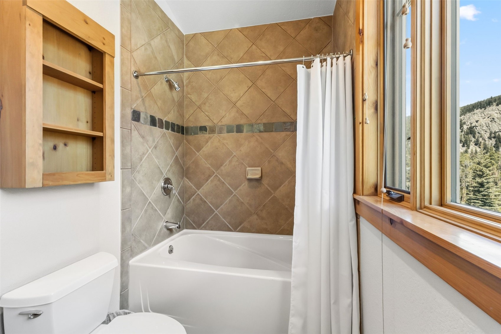 189 Tip Top TRAIL 6562