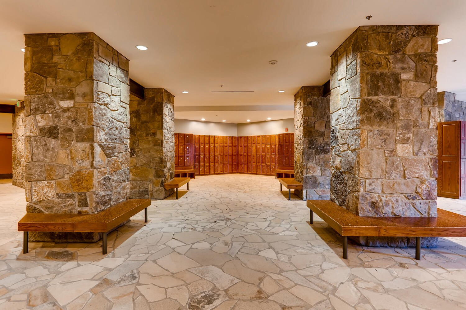 680 S Main STREET 26