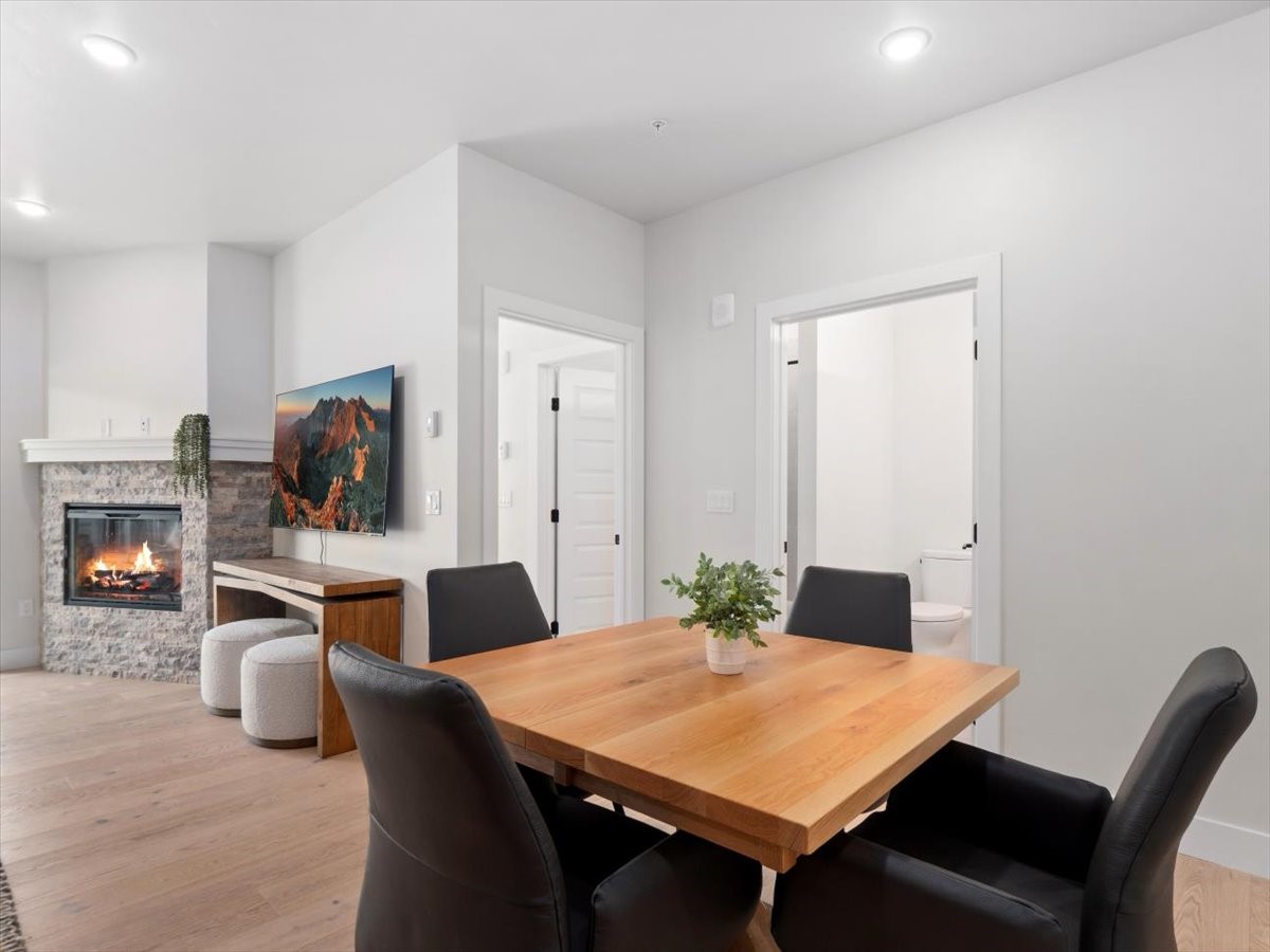 125 W Keystone ROAD 303