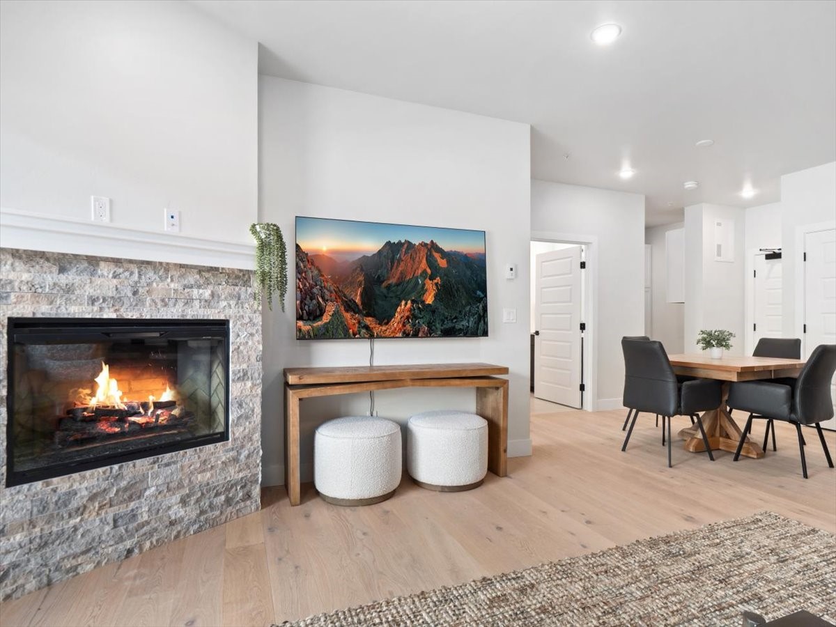 125 W Keystone ROAD 303