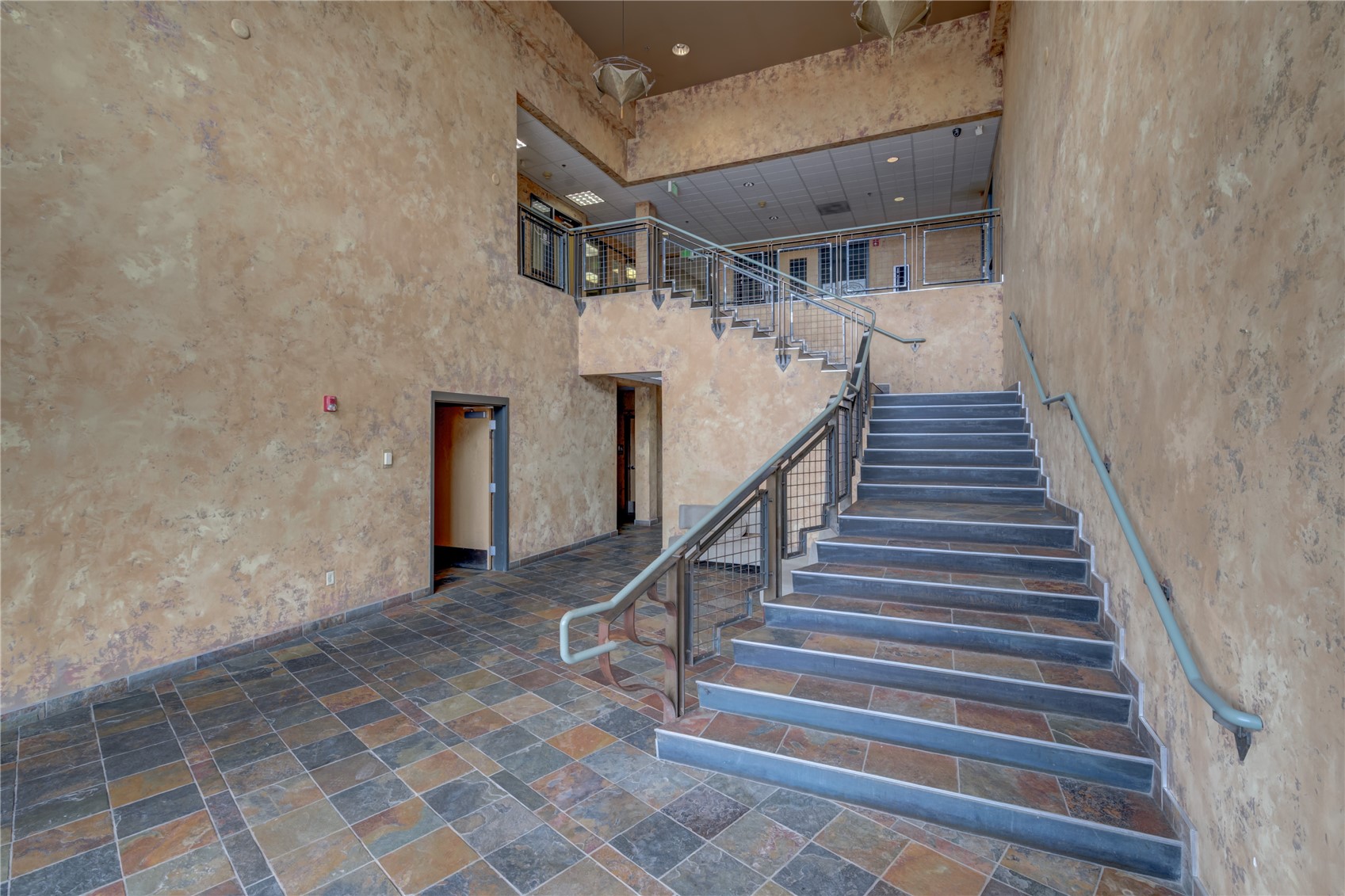 345 Lincoln AVENUE 203
