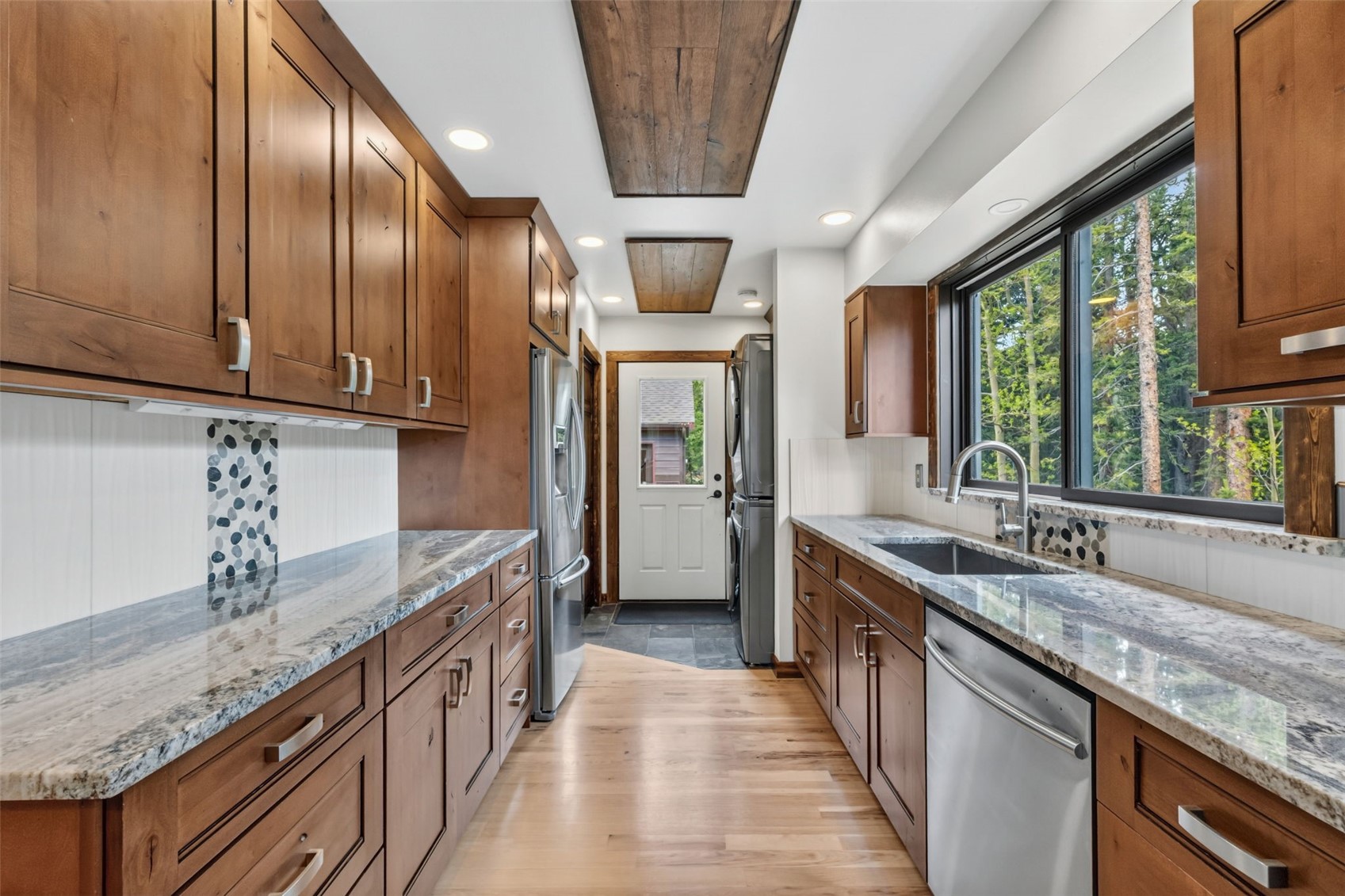366 Quartzville ROAD