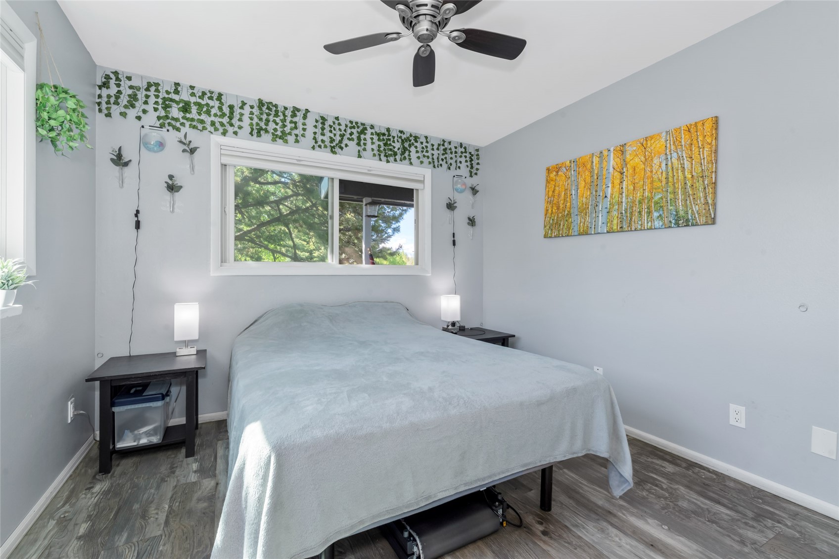 1300 Athens Plaza 8