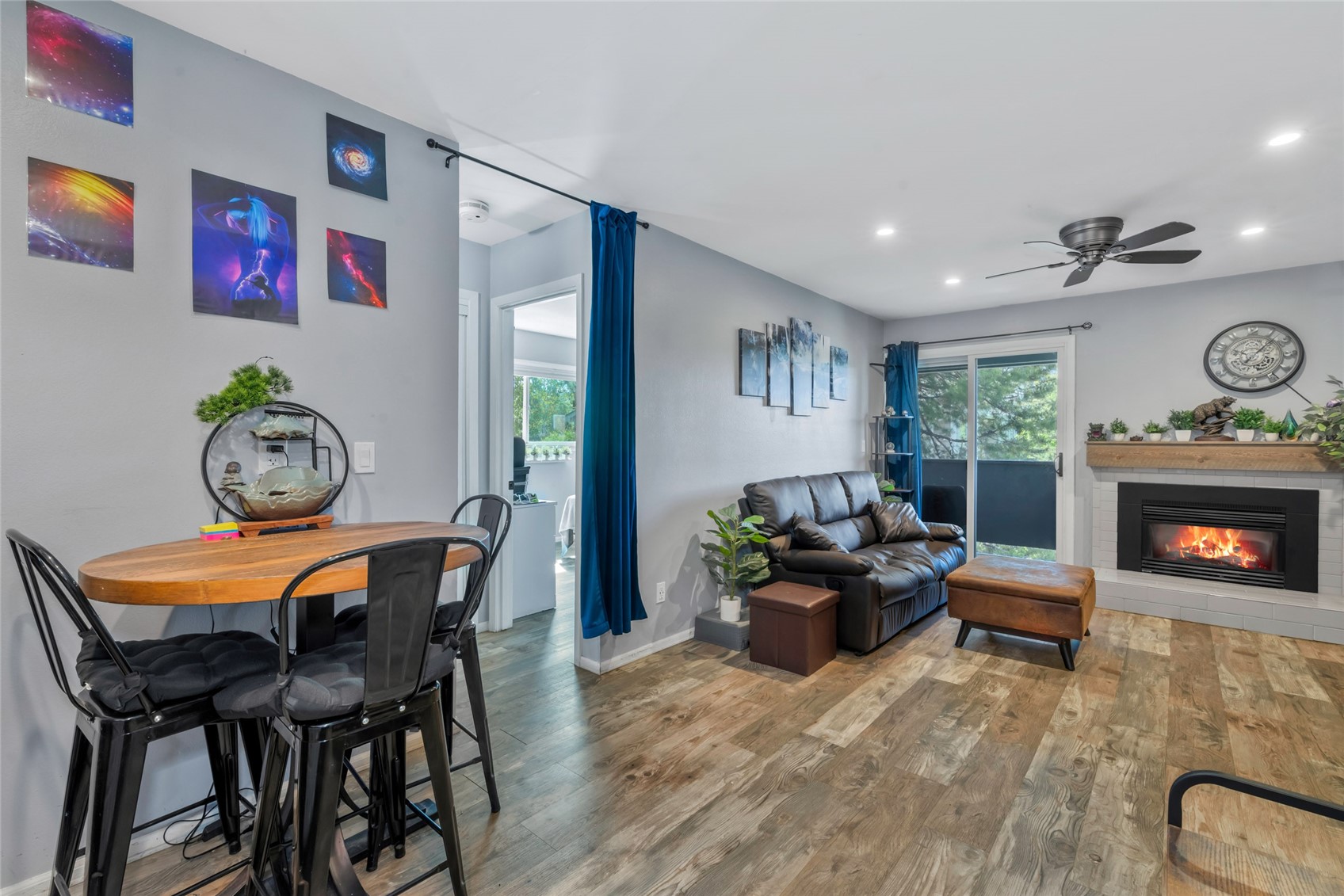 1300 Athens Plaza 8