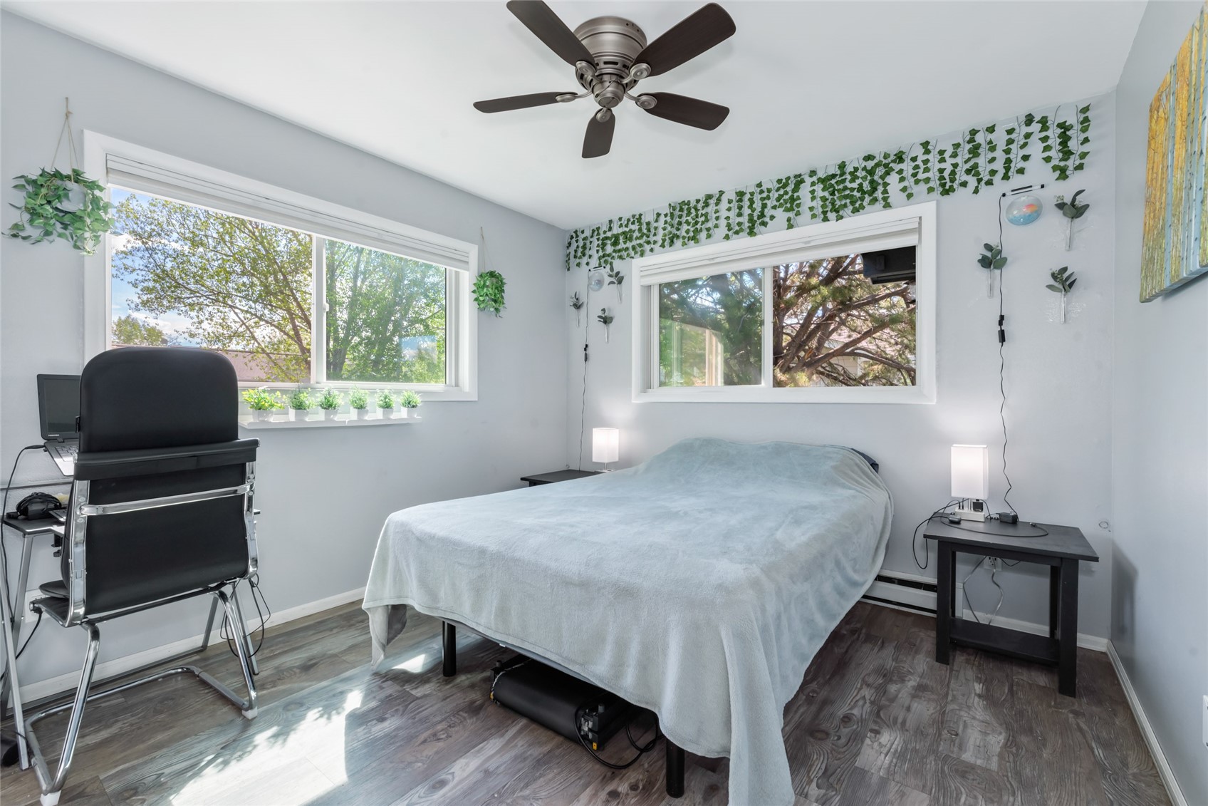 1300 Athens Plaza 8
