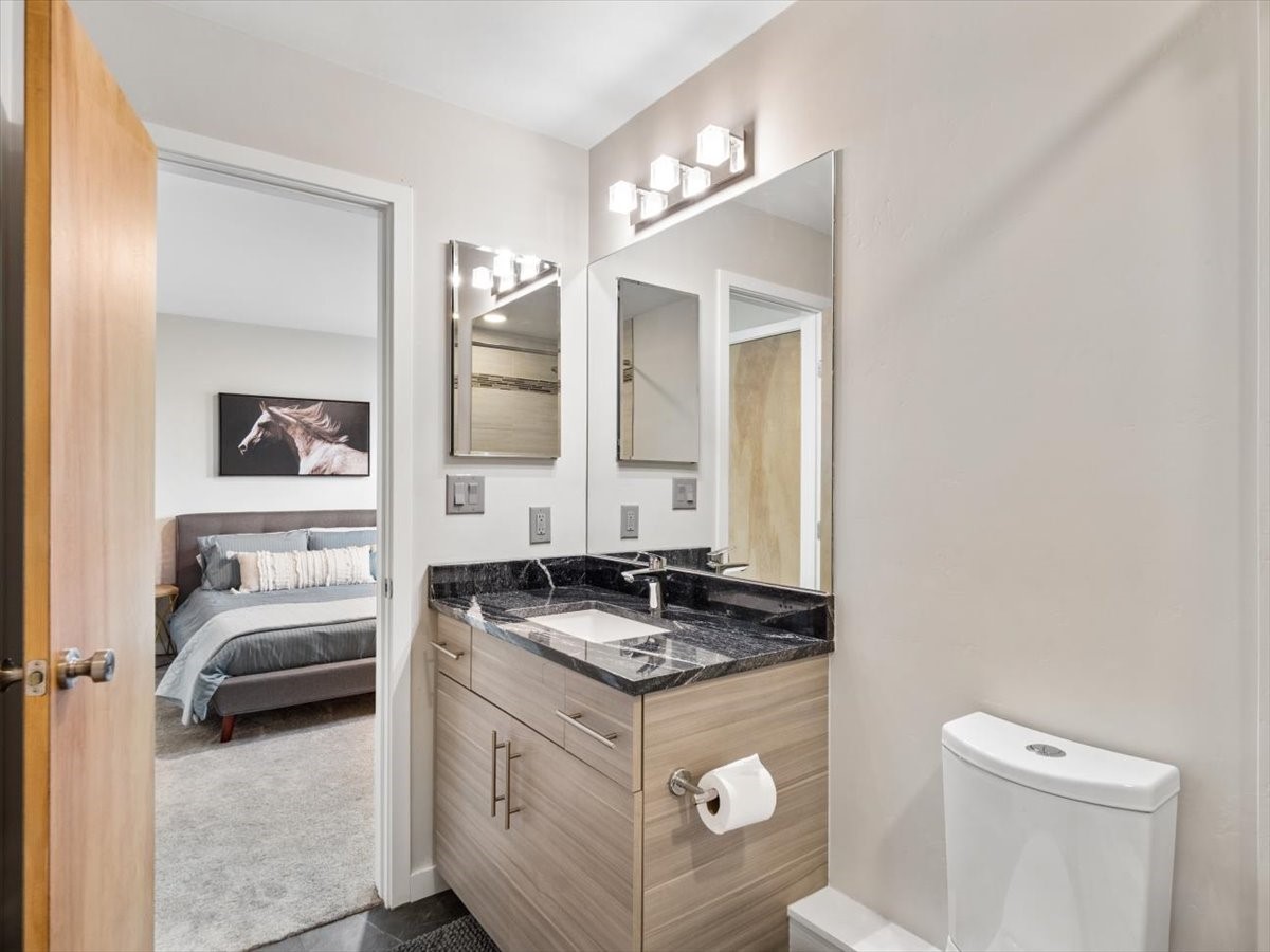 25 Wildernest COURT