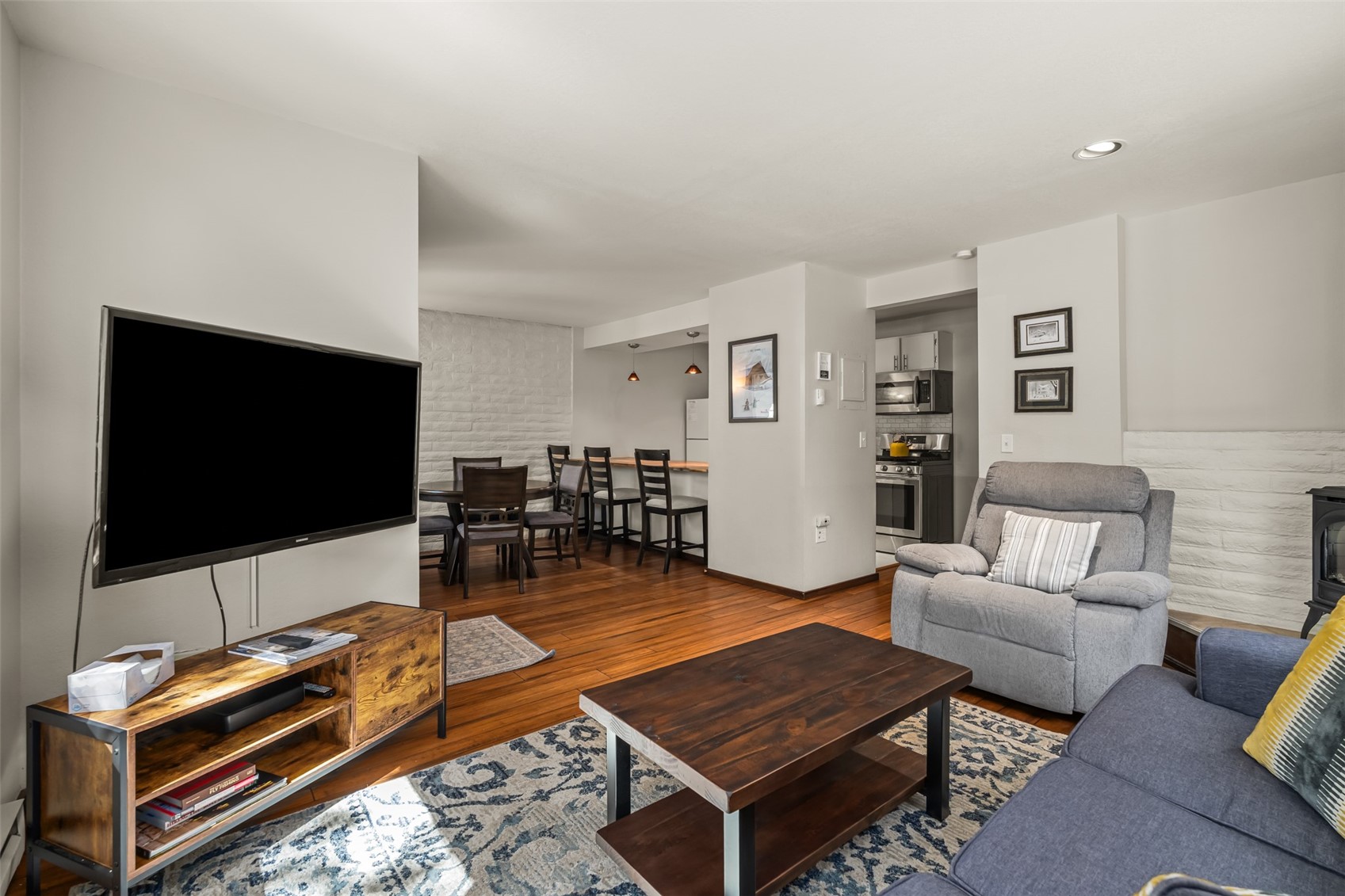 14 SEQUOIA COURT 14
