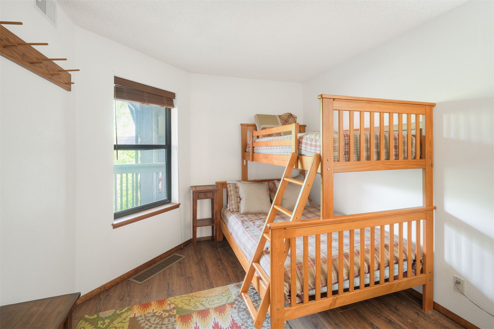 570 Bills Ranch ROAD 355