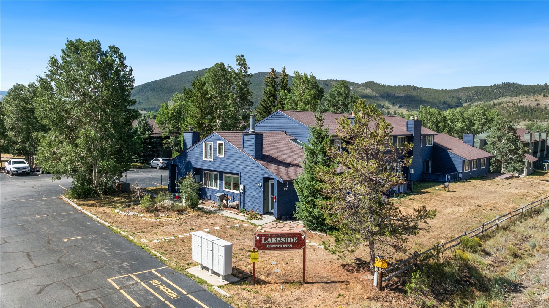 258 Cove BOULEVARD 4