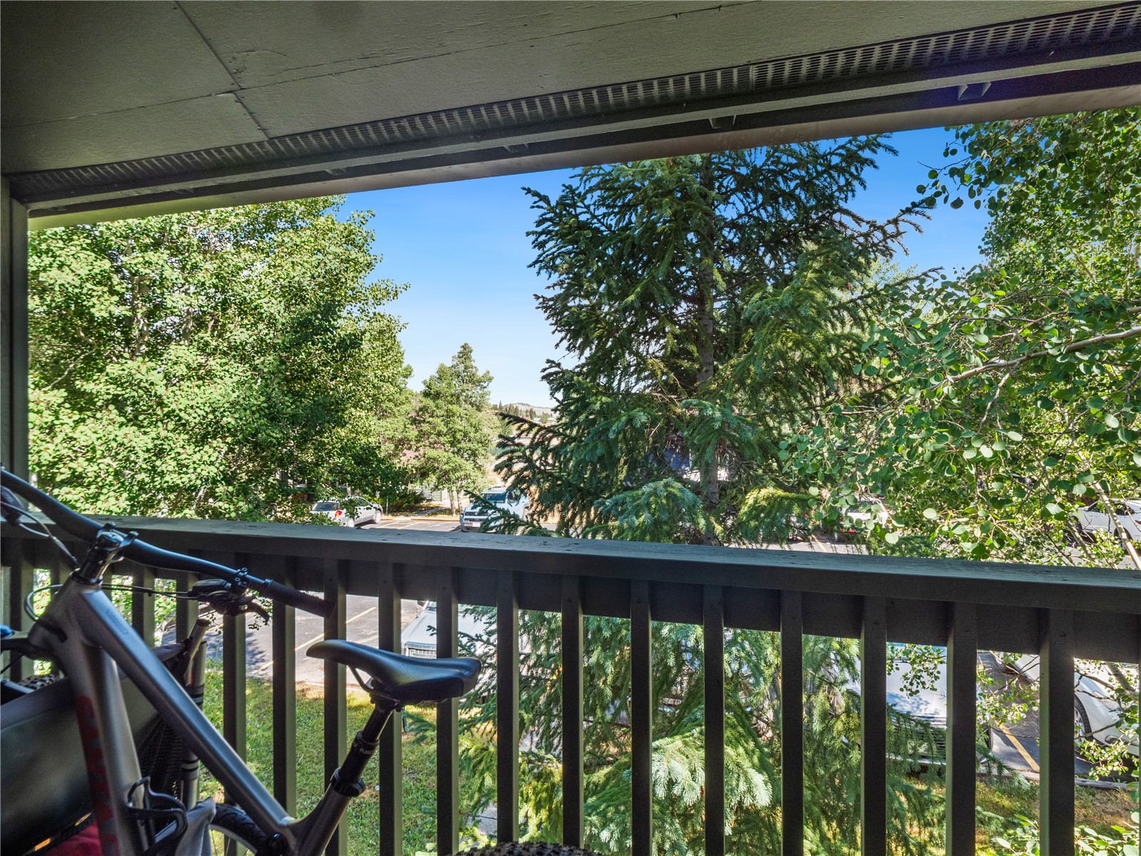 258 Cove BOULEVARD 4