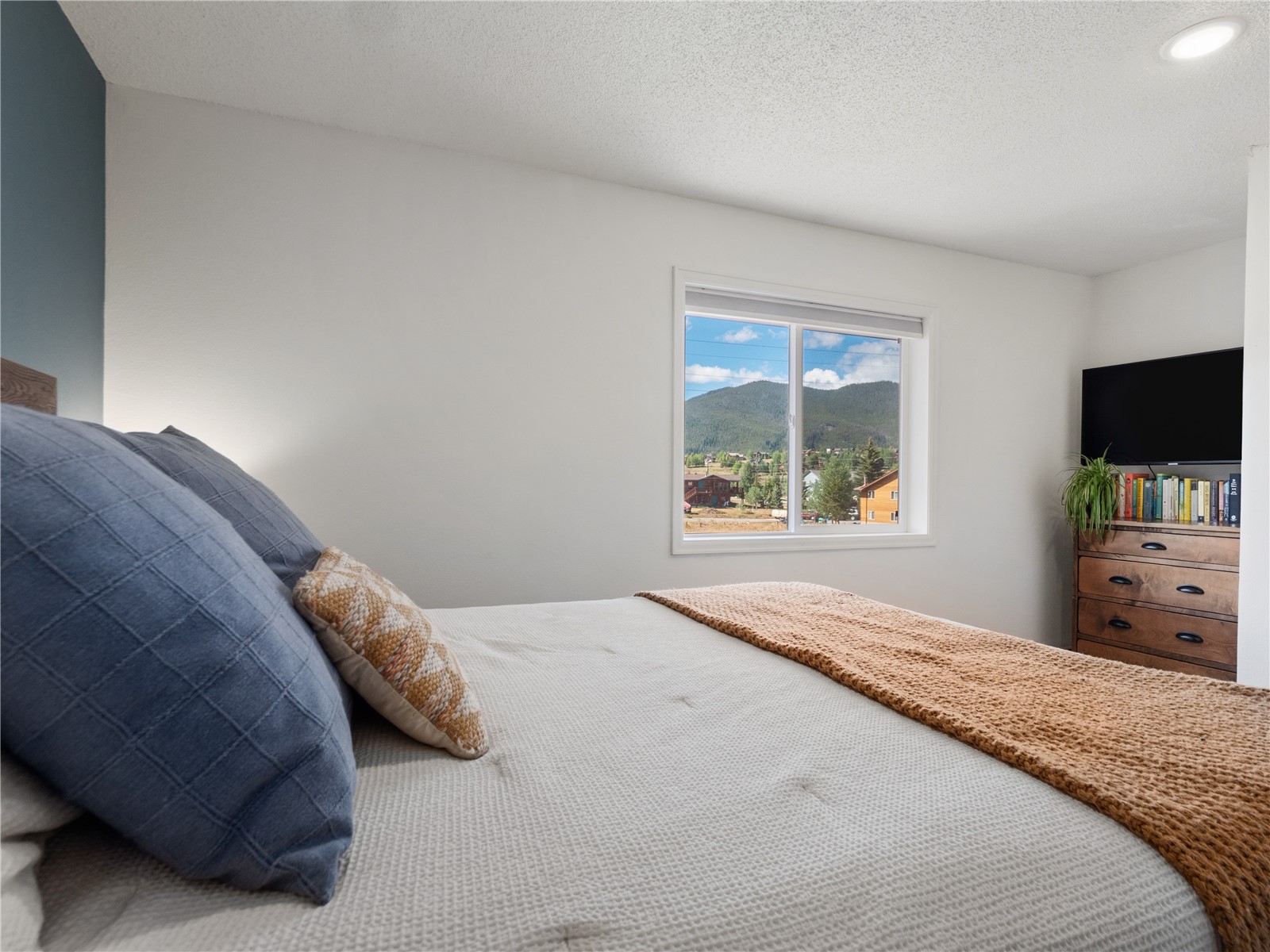 258 Cove BOULEVARD 4