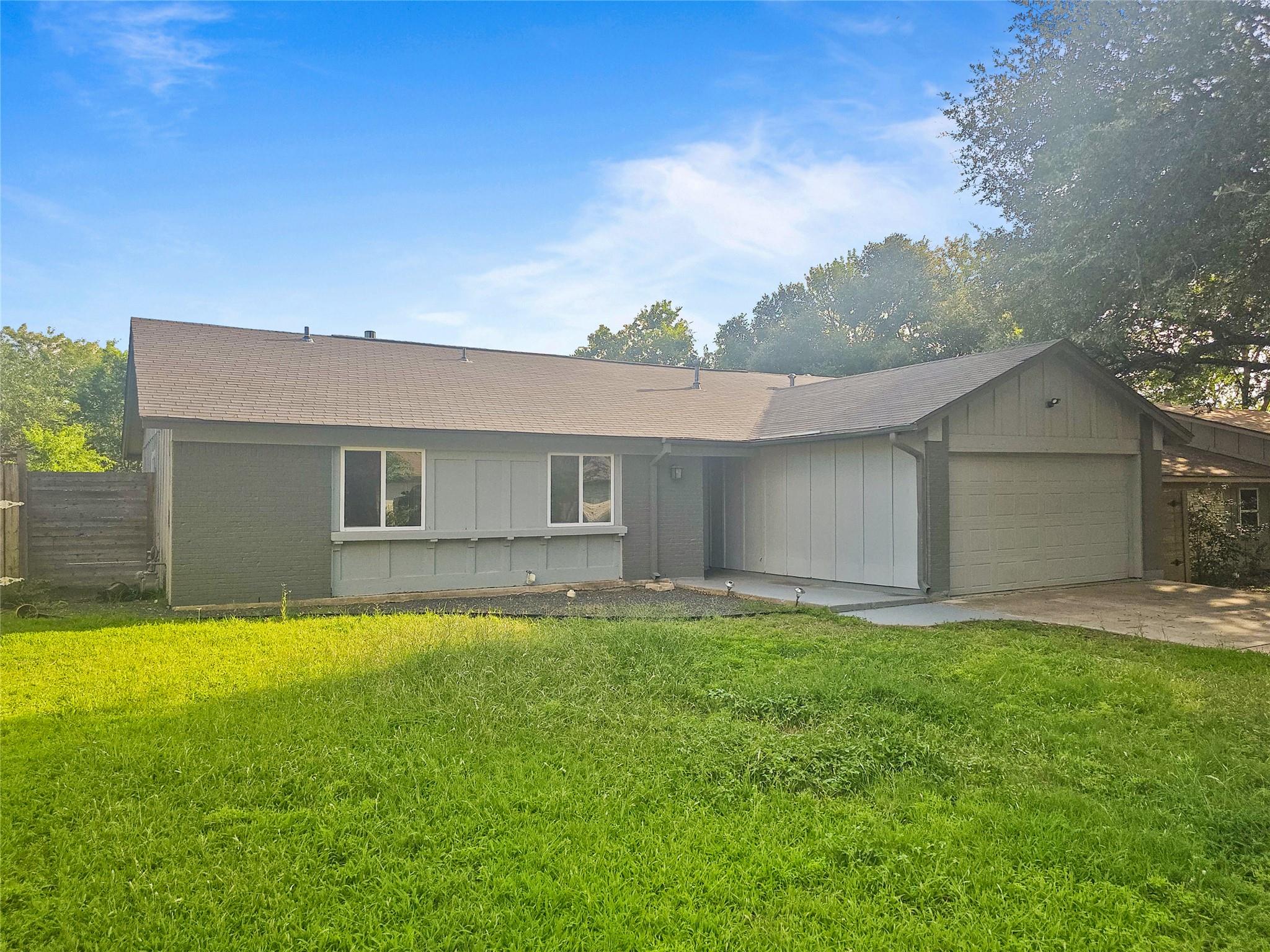 2609 Carlow DR