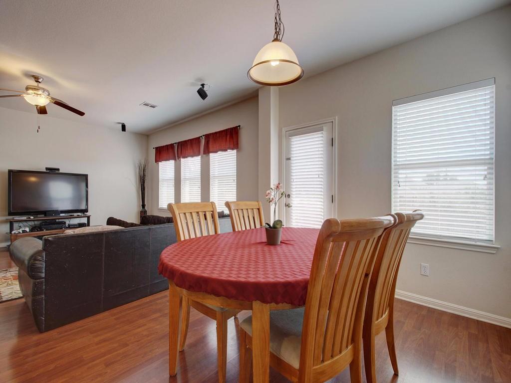 15104 Fernhill DR