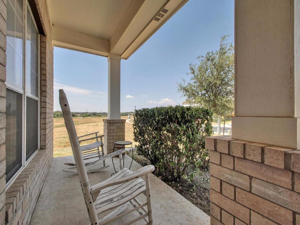 15104 Fernhill DR