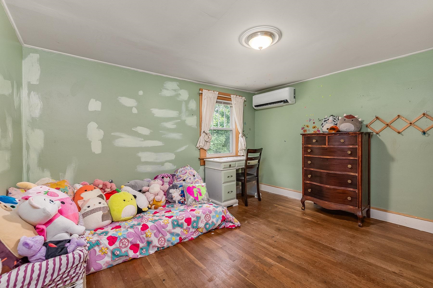 81 Sixth Street