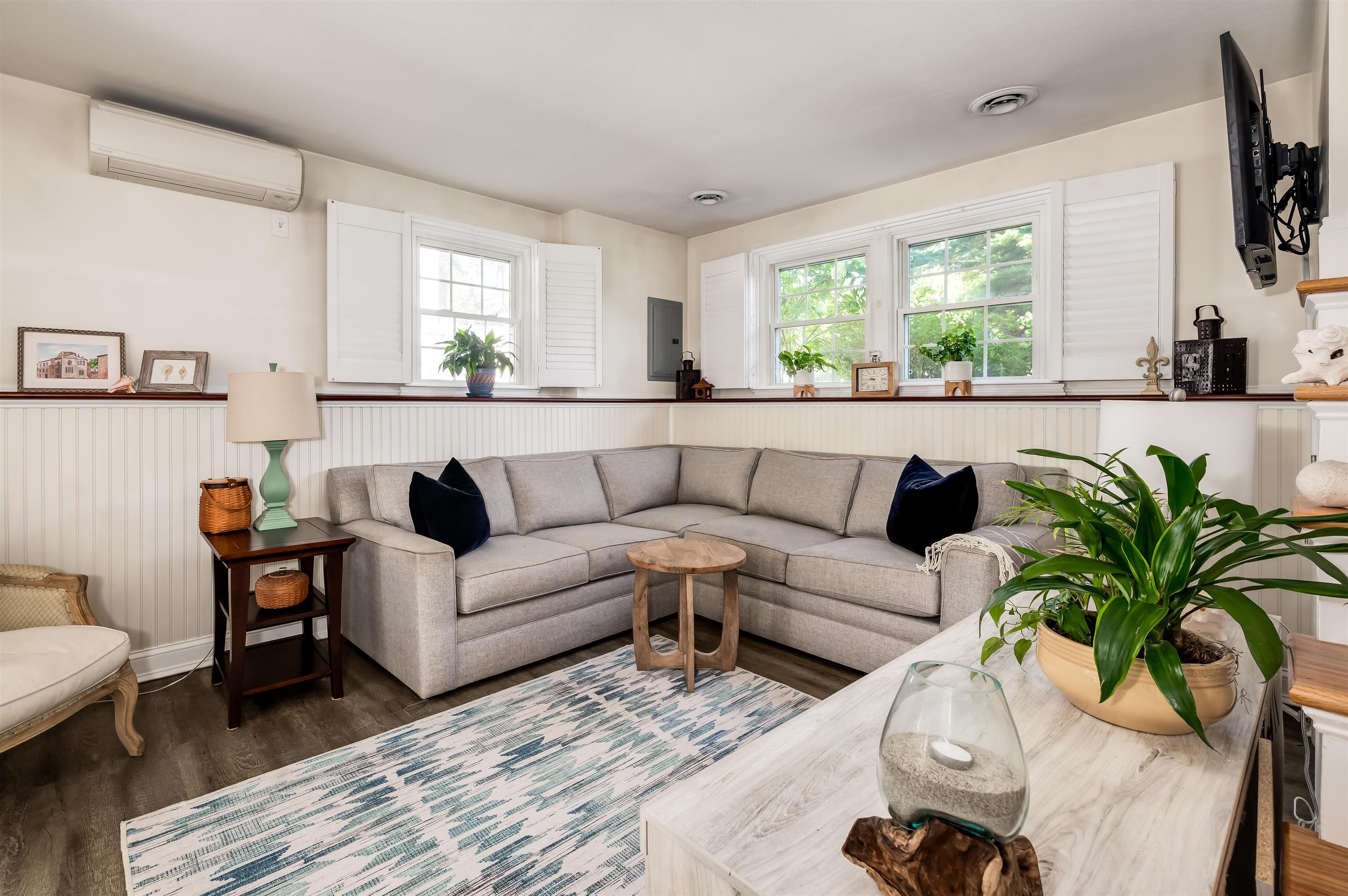 415 High Street Unit: 1