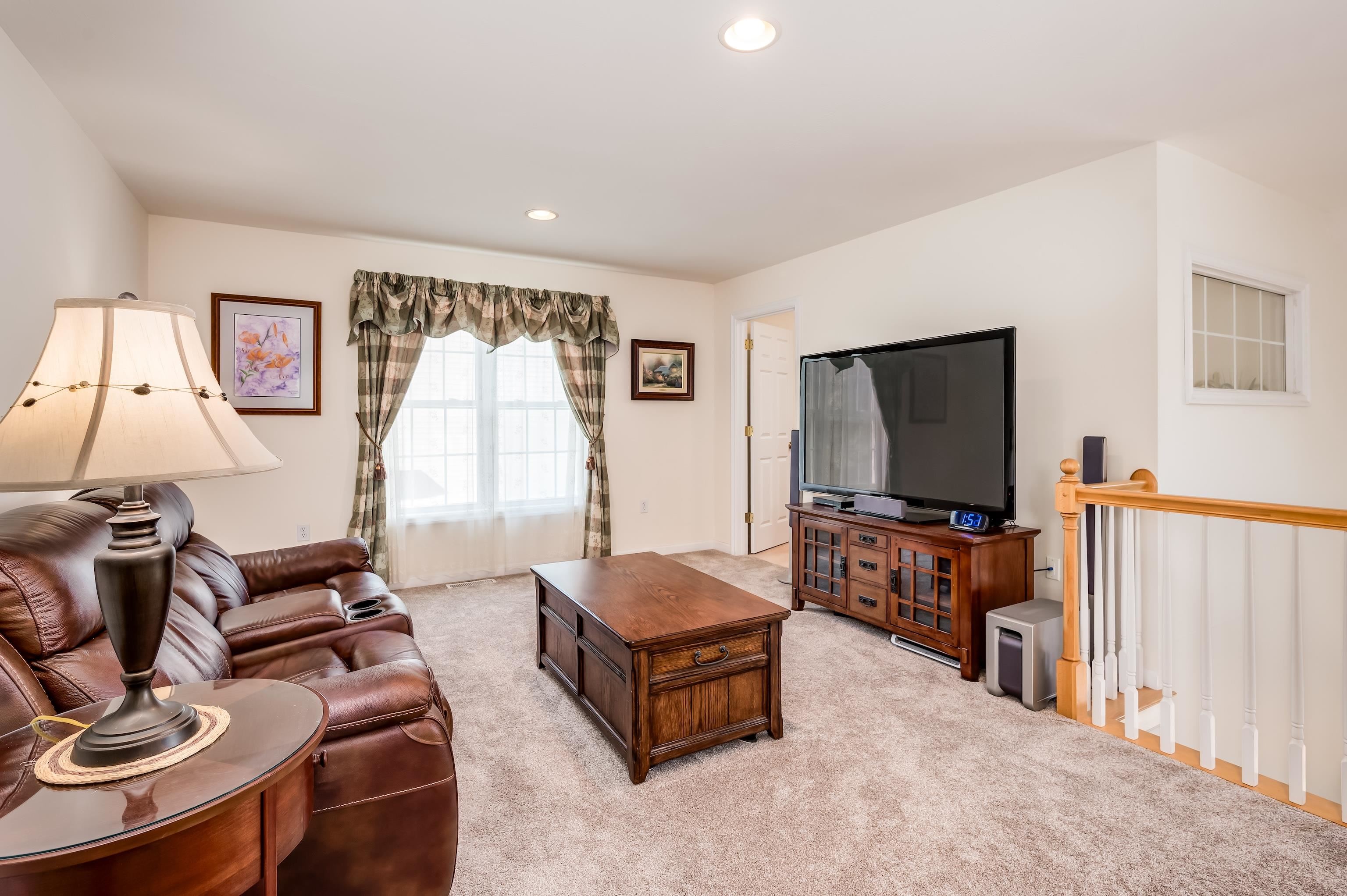 16 Arrow Lane