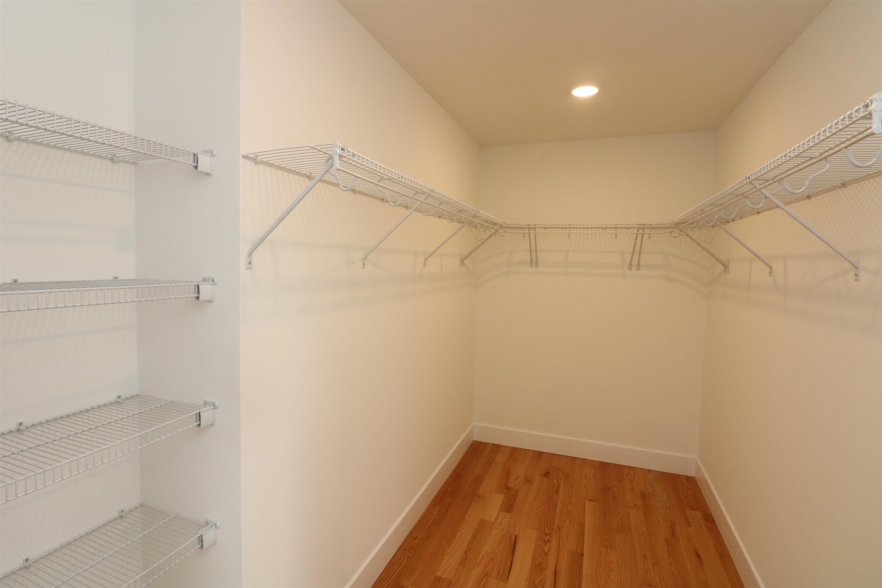 1 Stone Creek Drive Unit: M