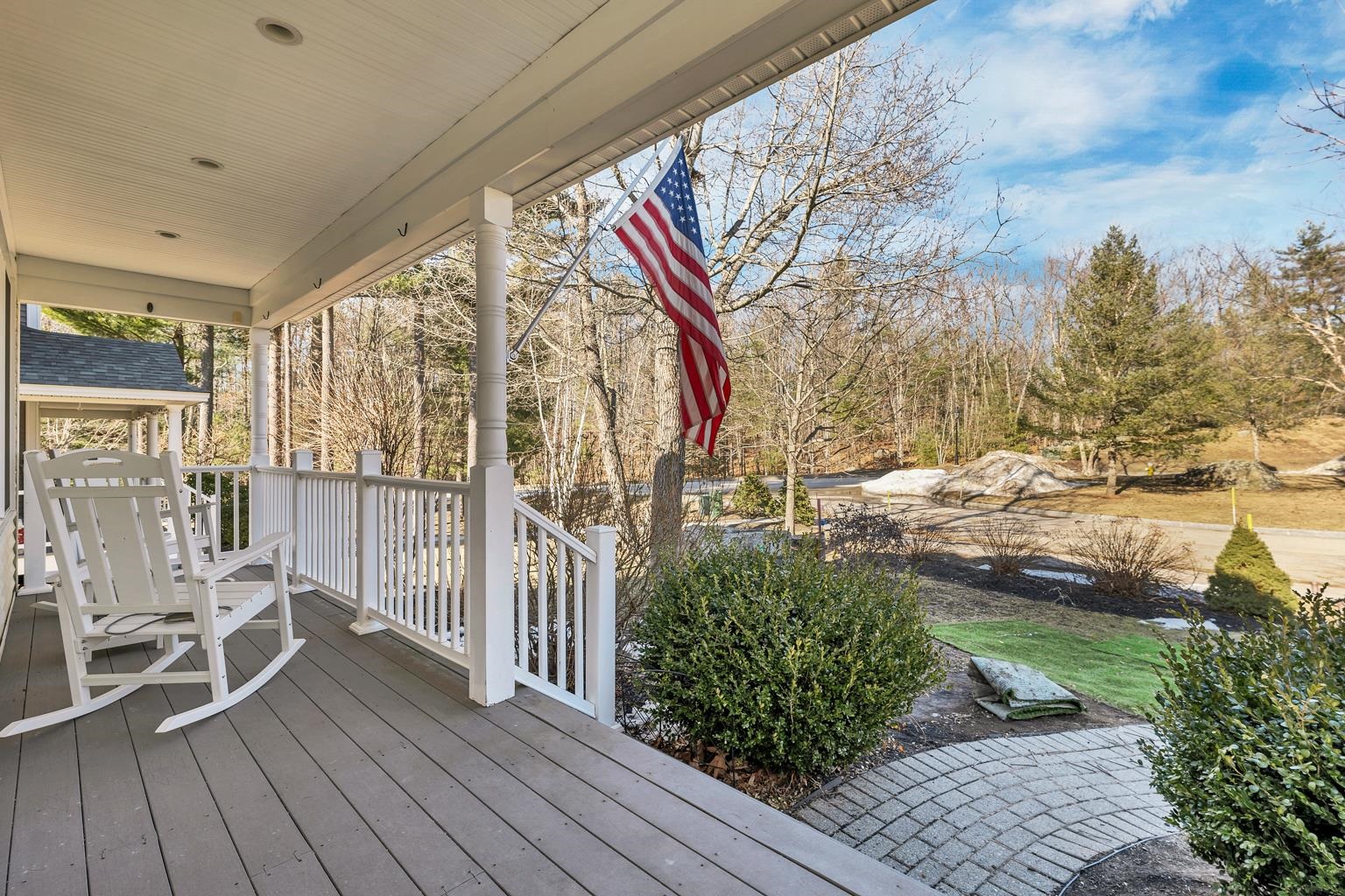 3 Rocky Ridge Circle