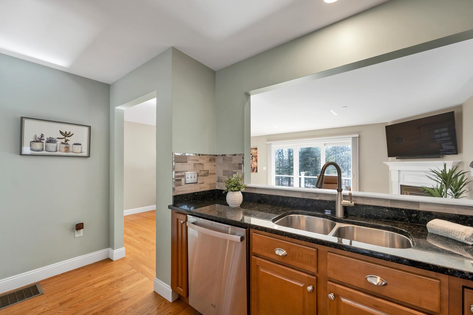 3 Rocky Ridge Circle