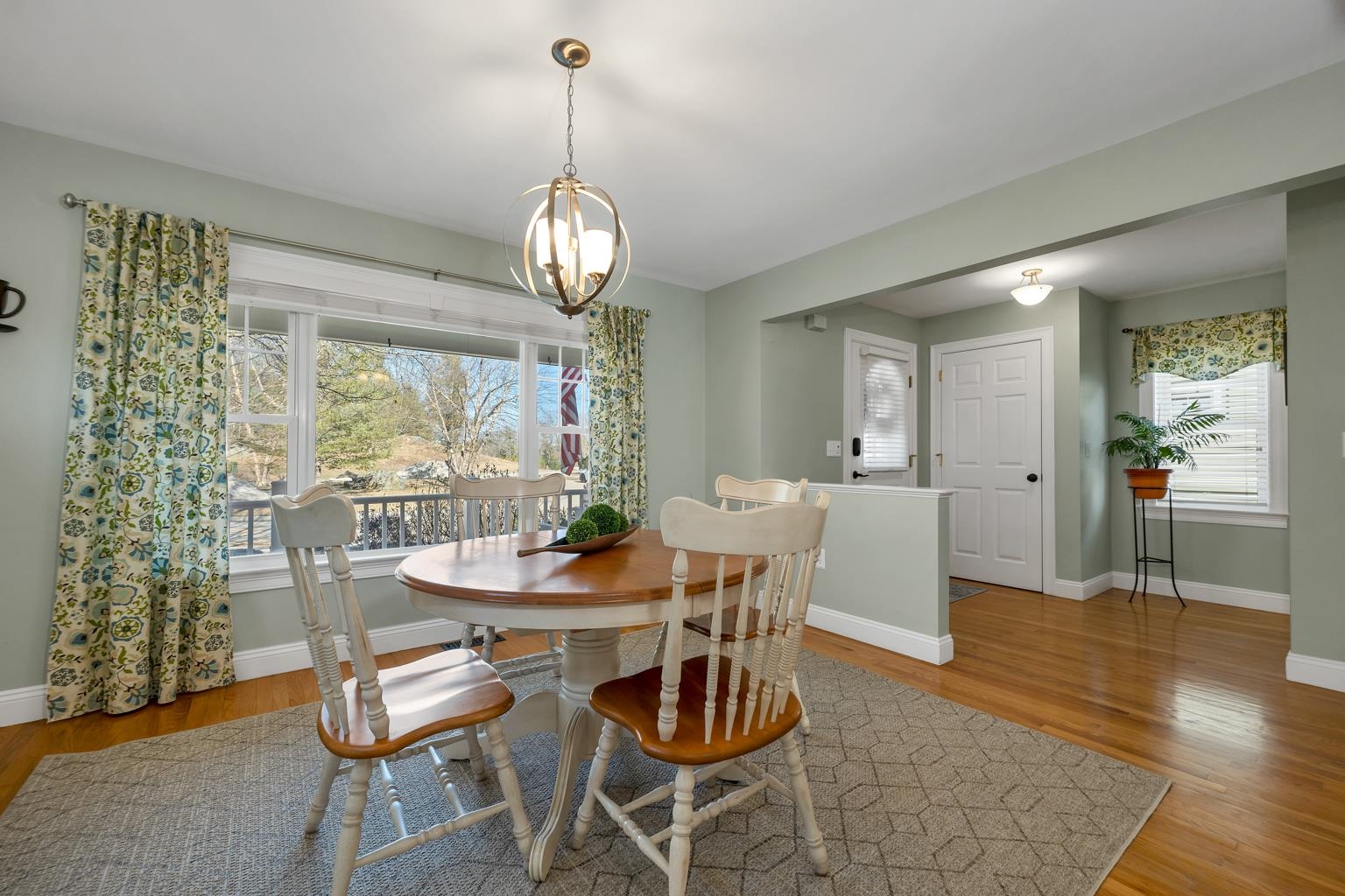 3 Rocky Ridge Circle
