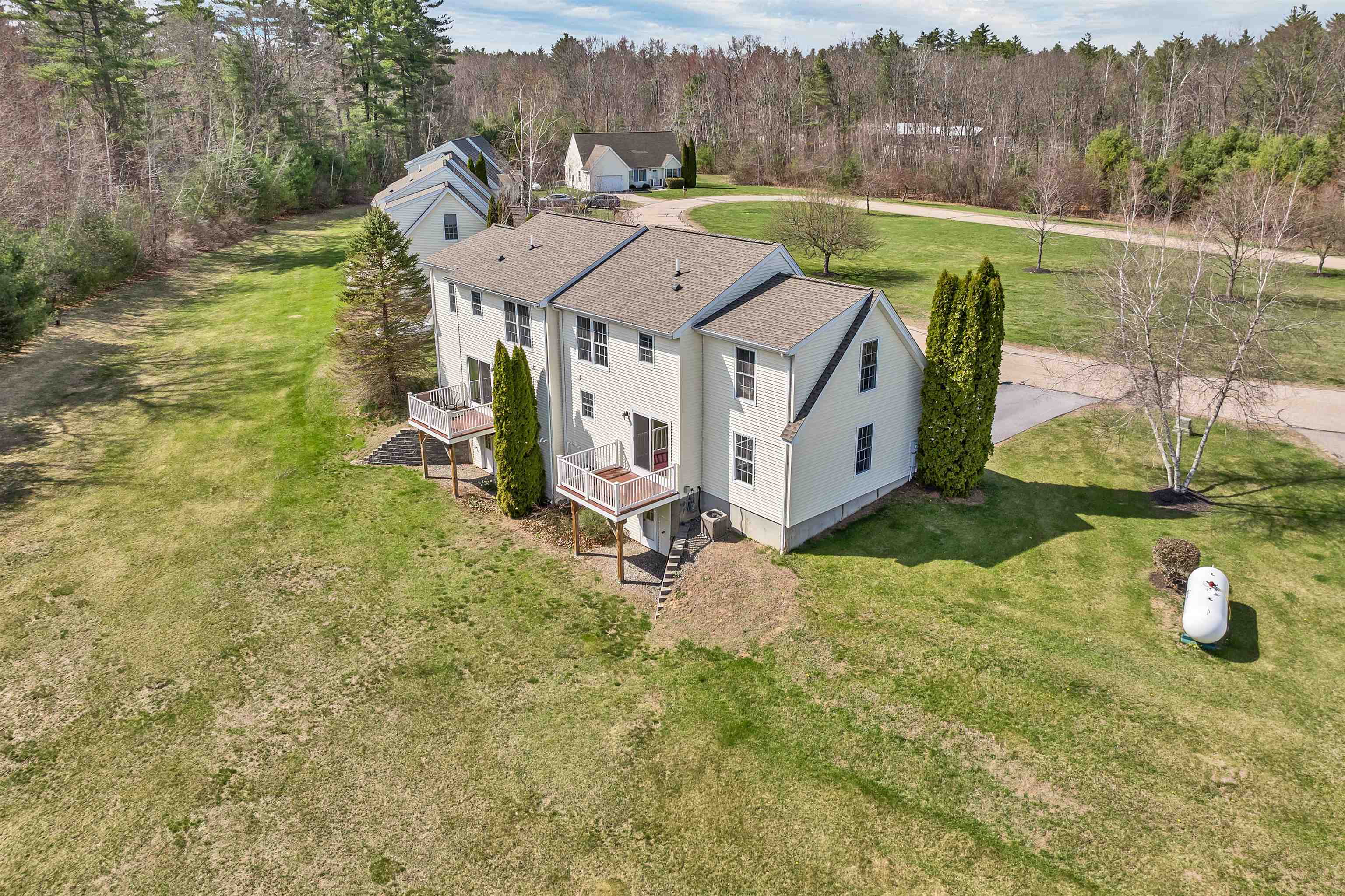 30 Duff Thompson Lane