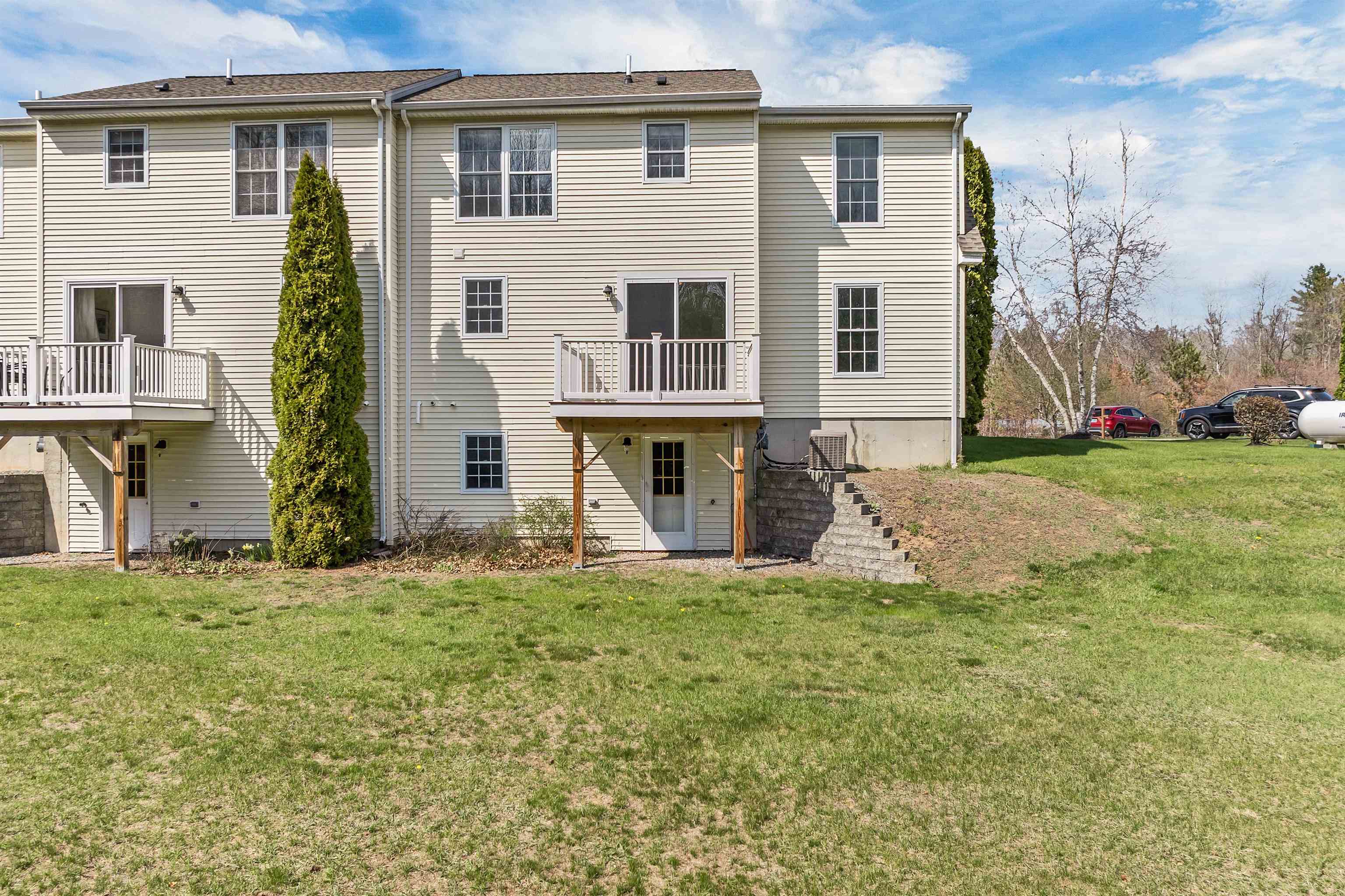 30 Duff Thompson Lane
