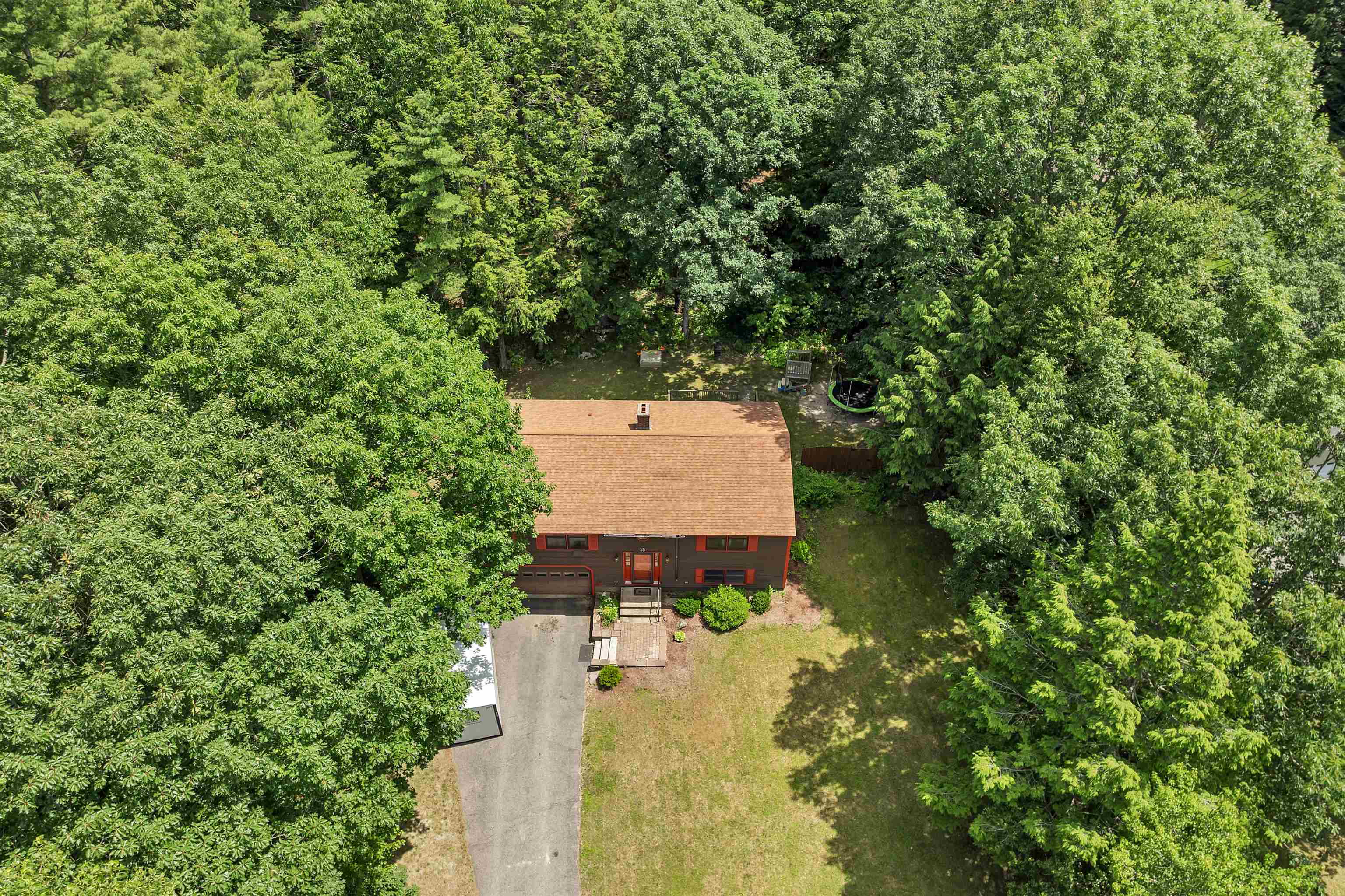 15 Bennett Way
