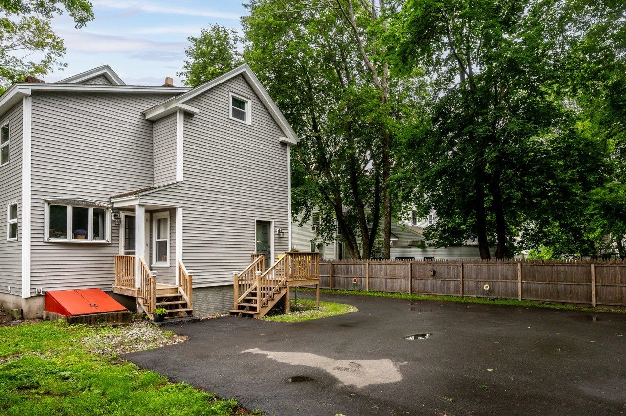 183-185 Front Street