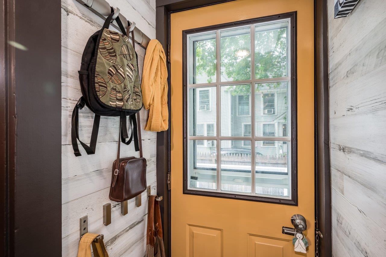 183-185 Front Street