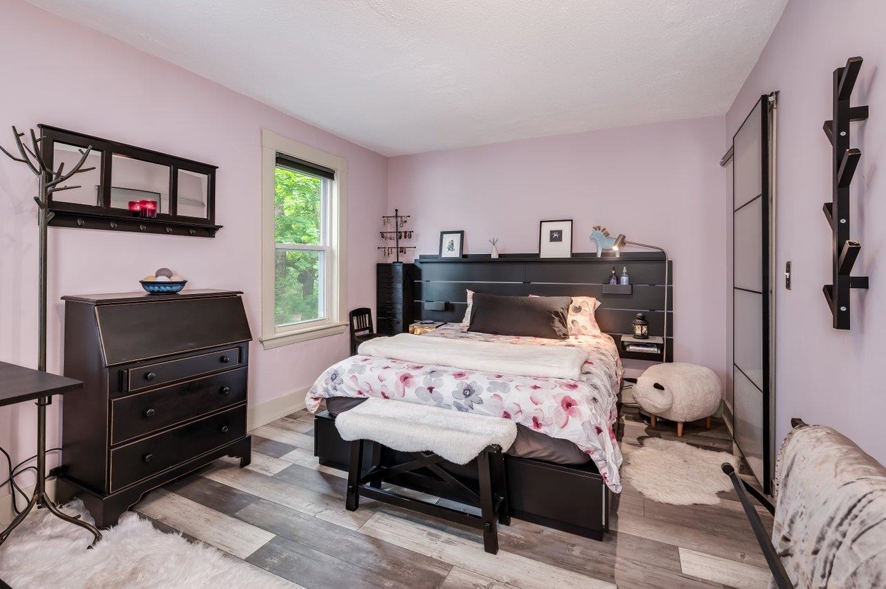 183-185 Front Street